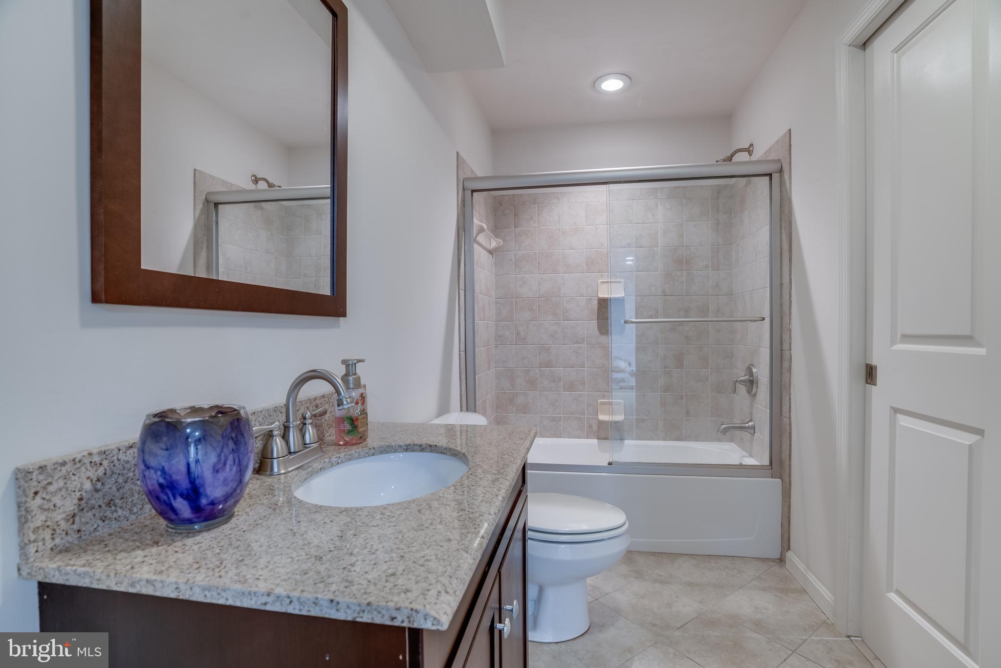 PEMBROOKE/VICTORY LAKES - Residential