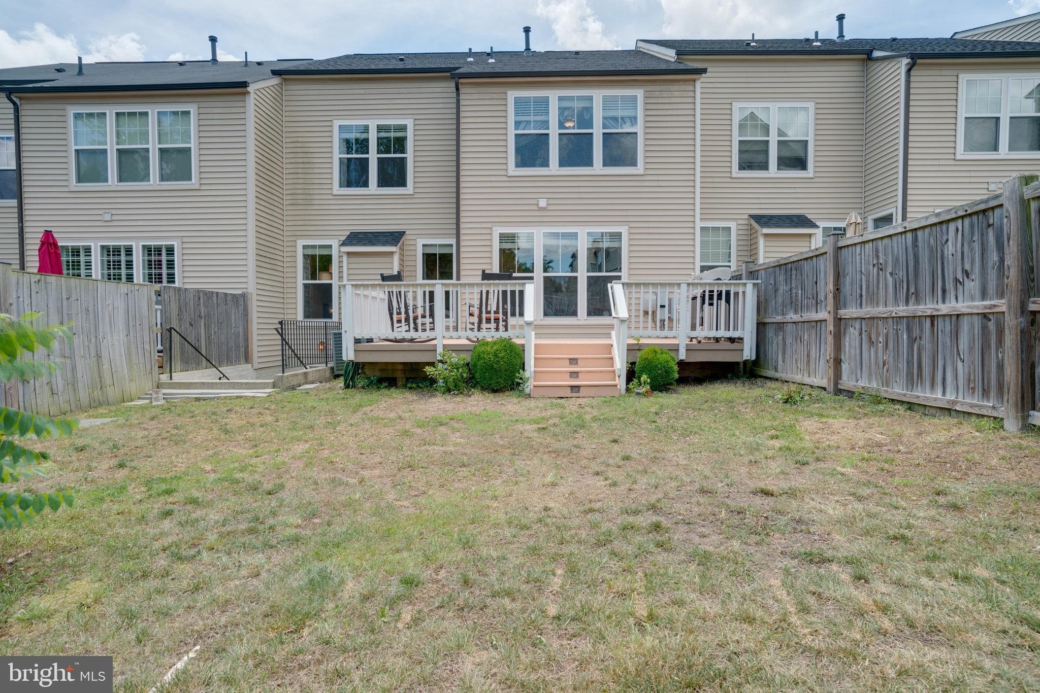 PEMBROOKE/VICTORY LAKES - Residential
