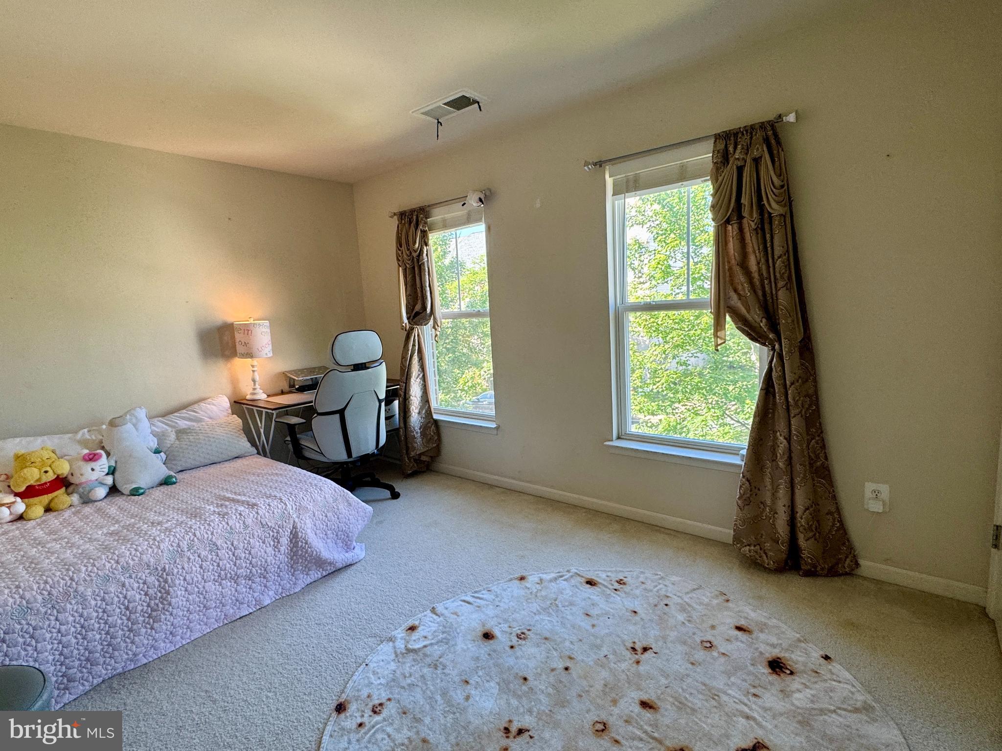 PEMBROOKE/VICTORY LAKES - Residential