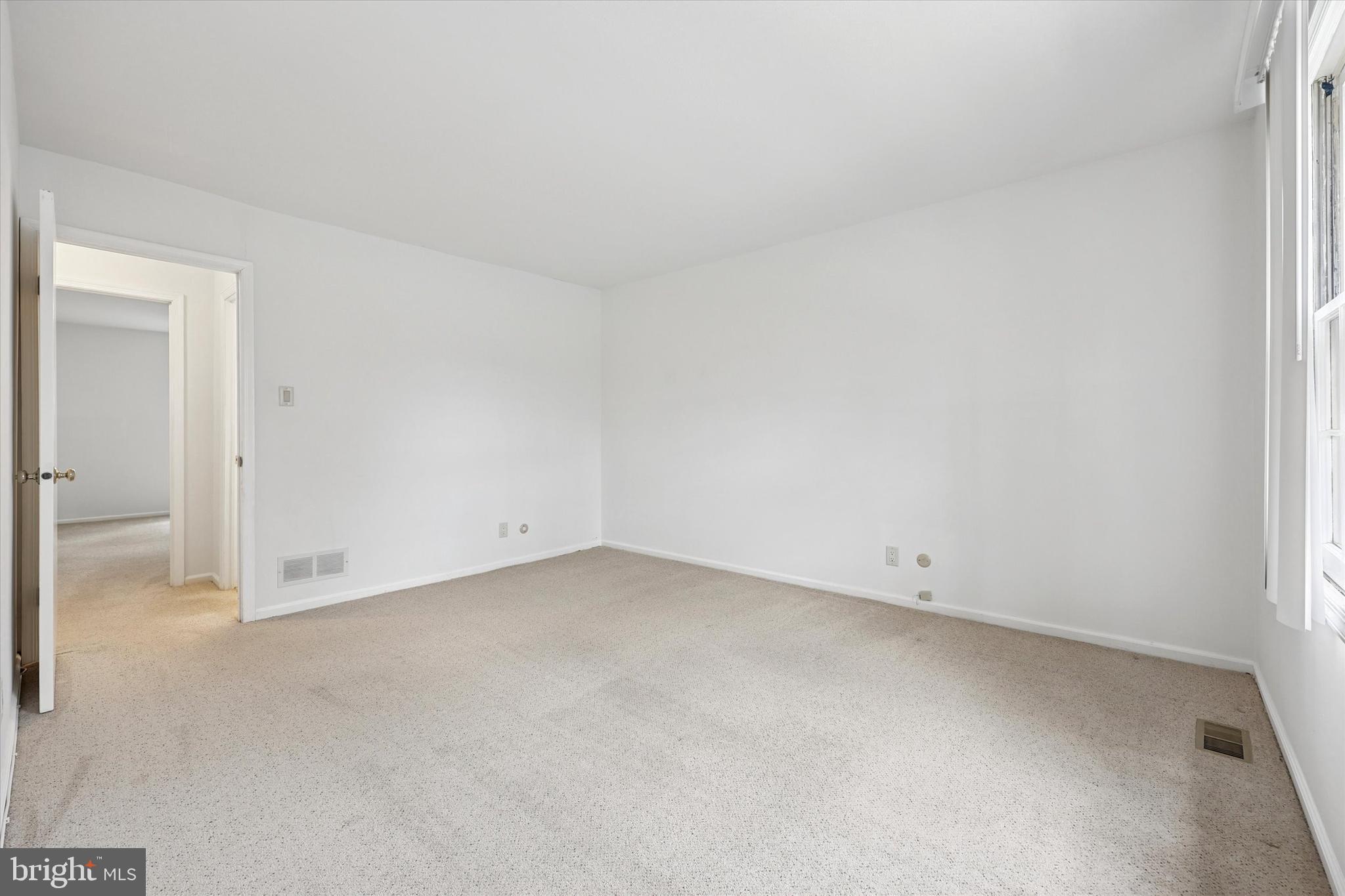 GEORGETOWN OF PHIL - Residential Lease
