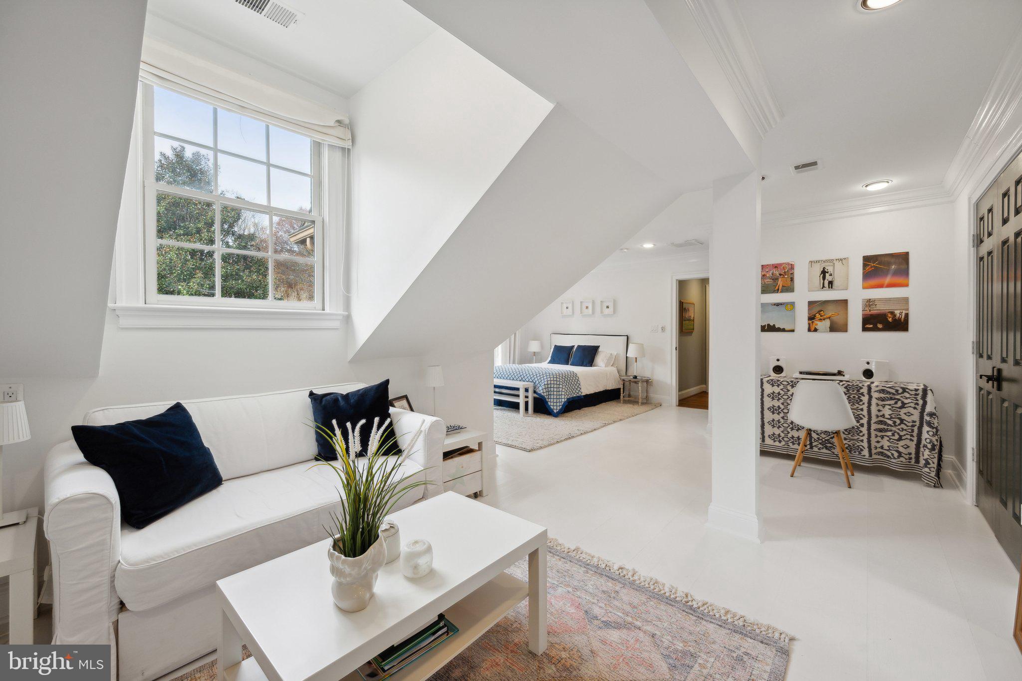 AVENEL - Residential