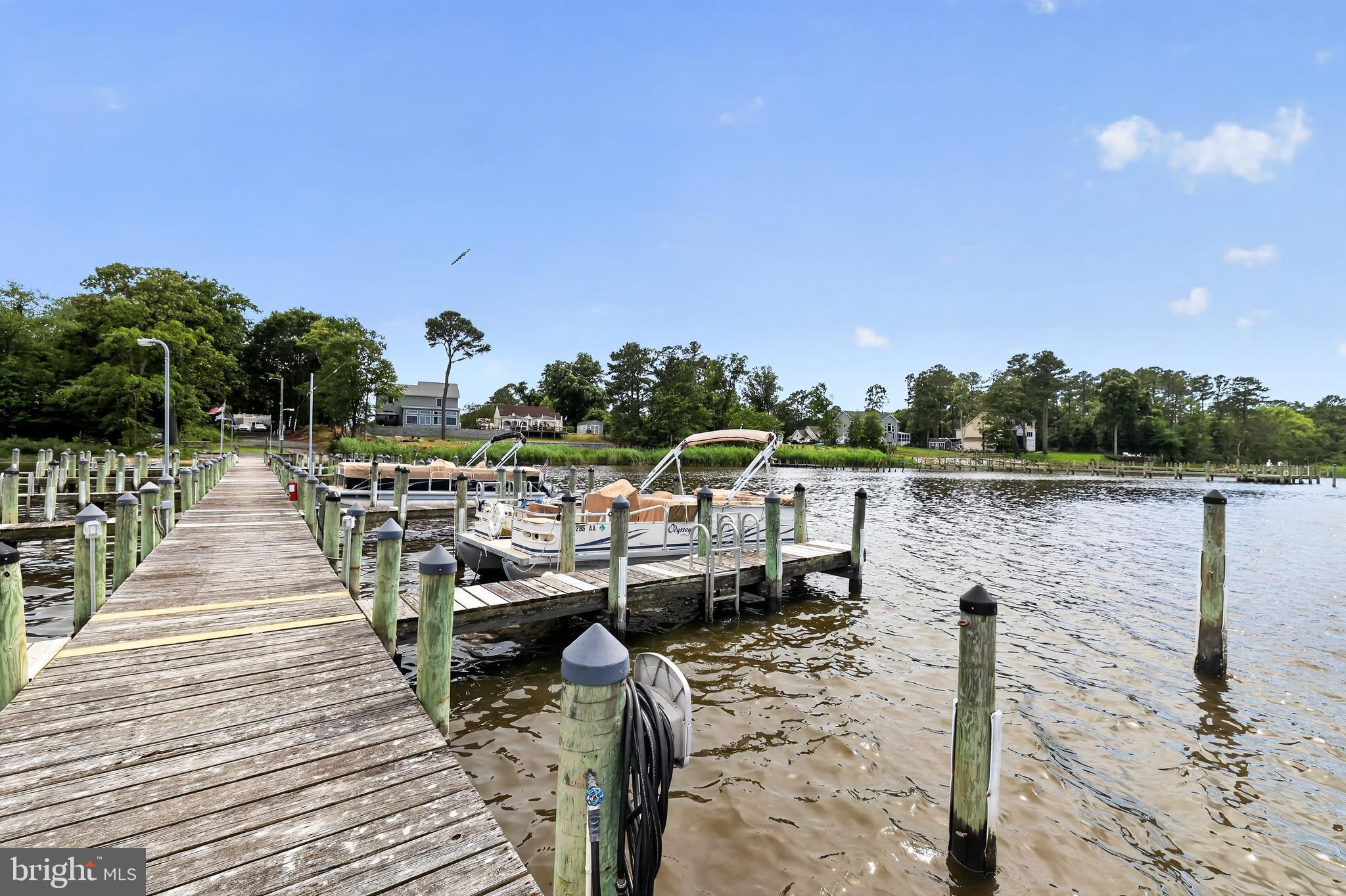 RIVER BEND - Residential