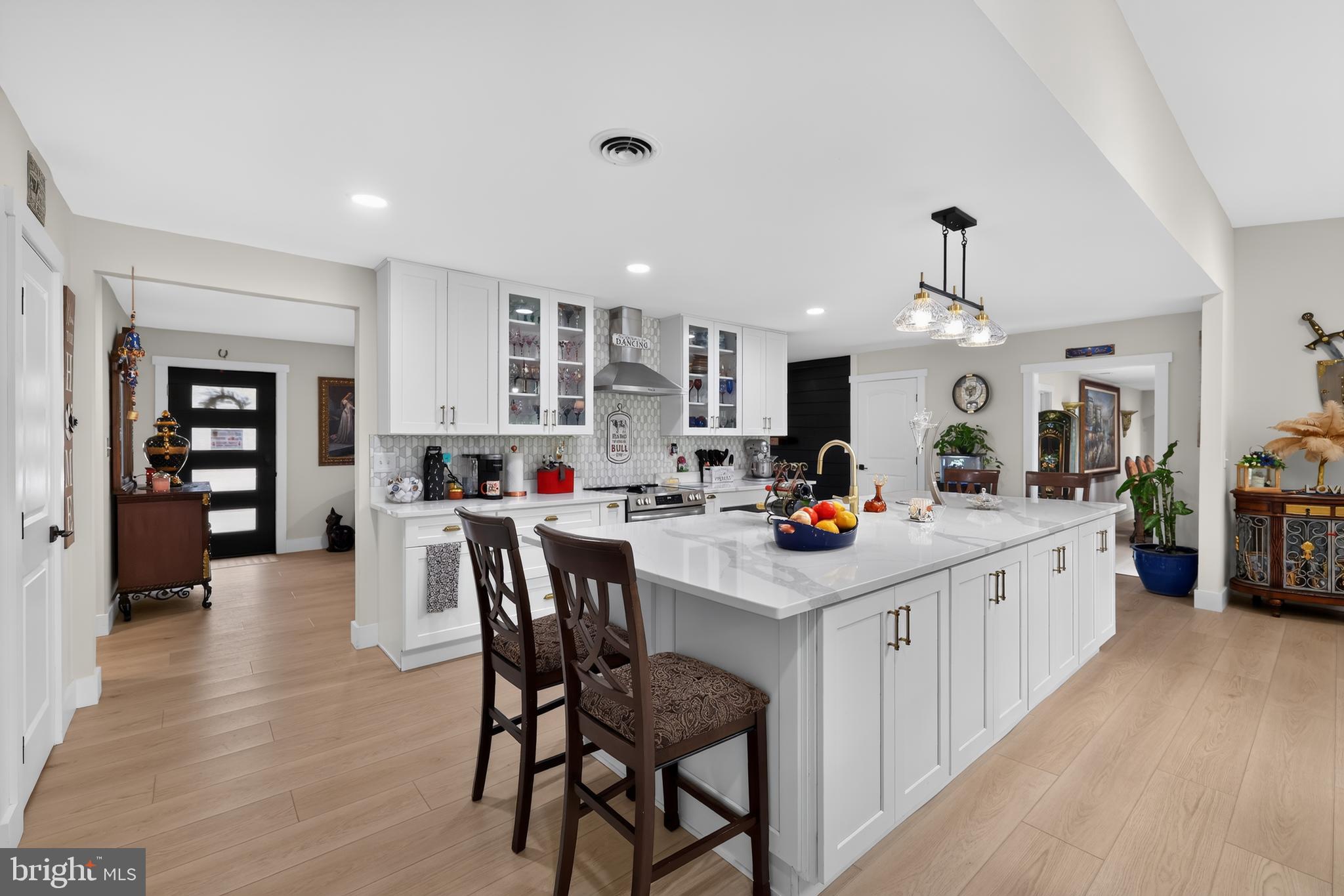 RIVER BEND - Residential