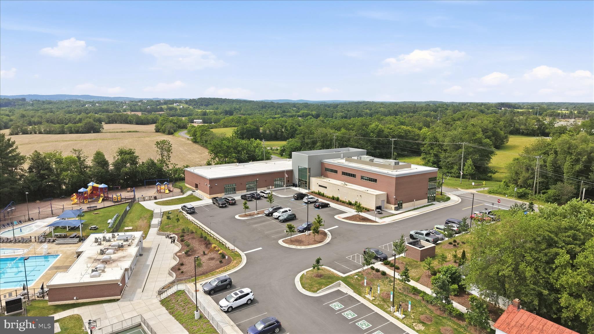 KINGSRIDGE ESTATES - Residential