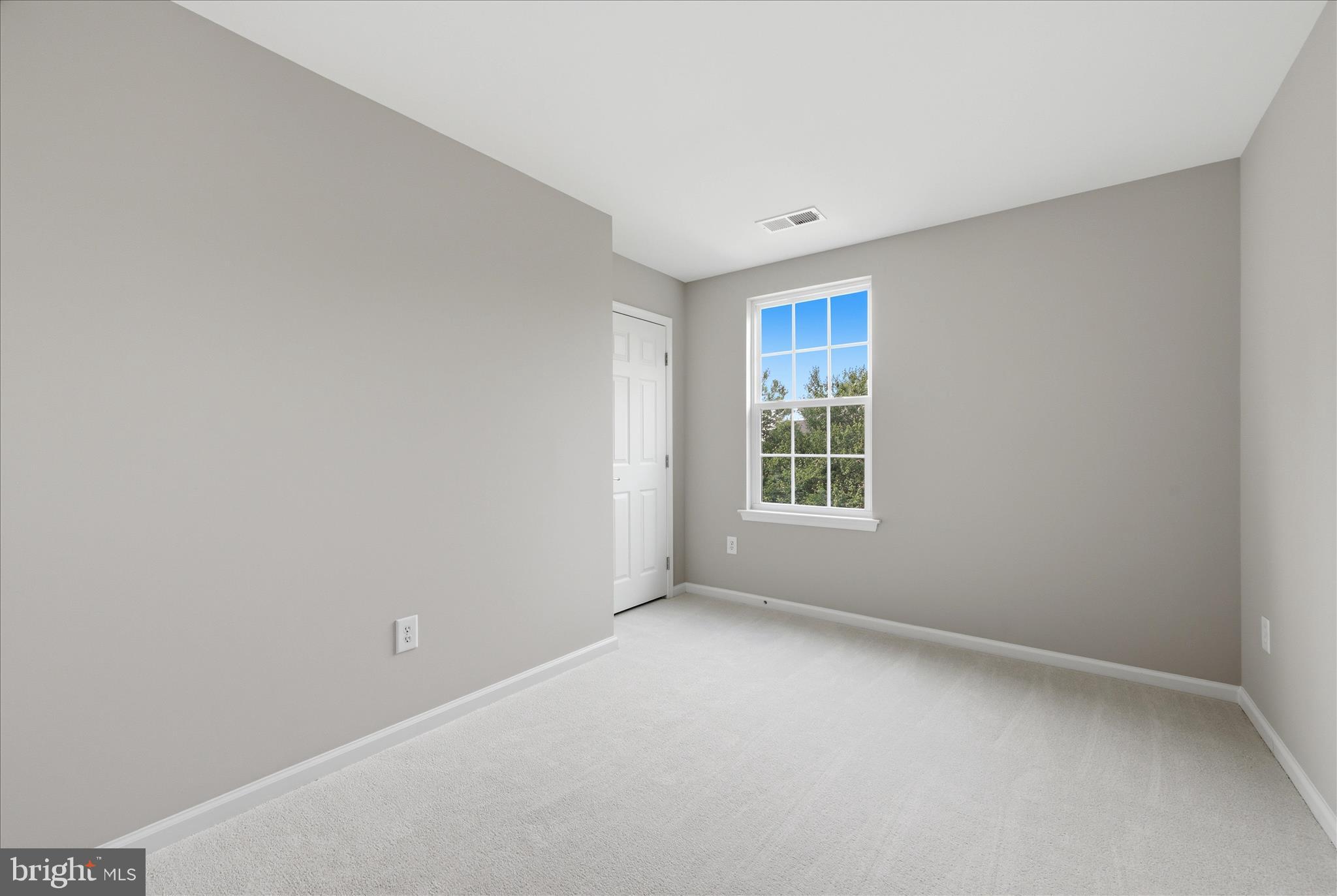 KINGSRIDGE ESTATES - Residential