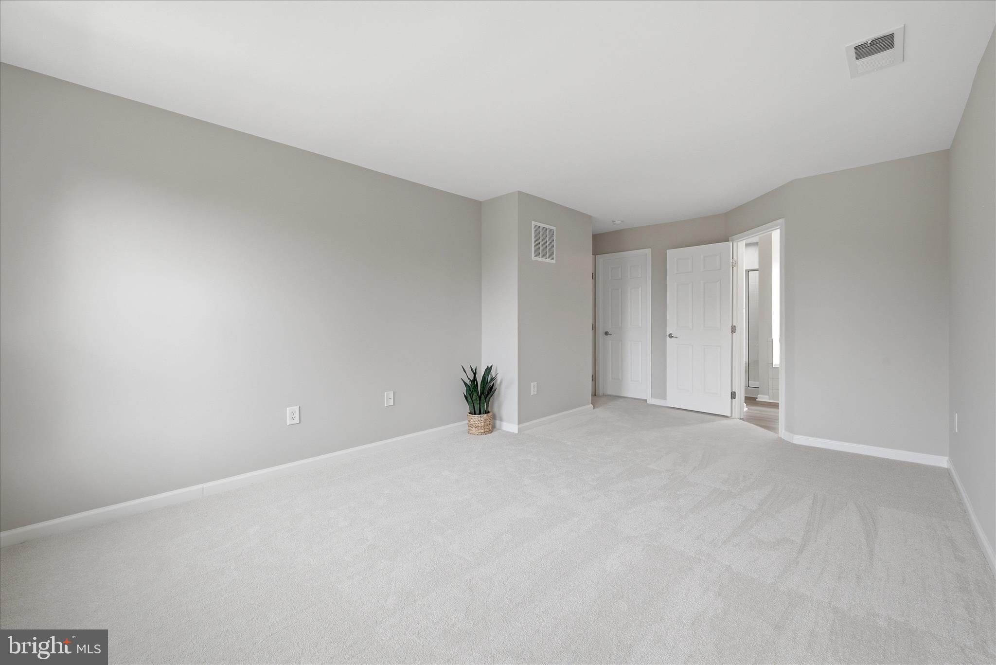 KINGSRIDGE ESTATES - Residential