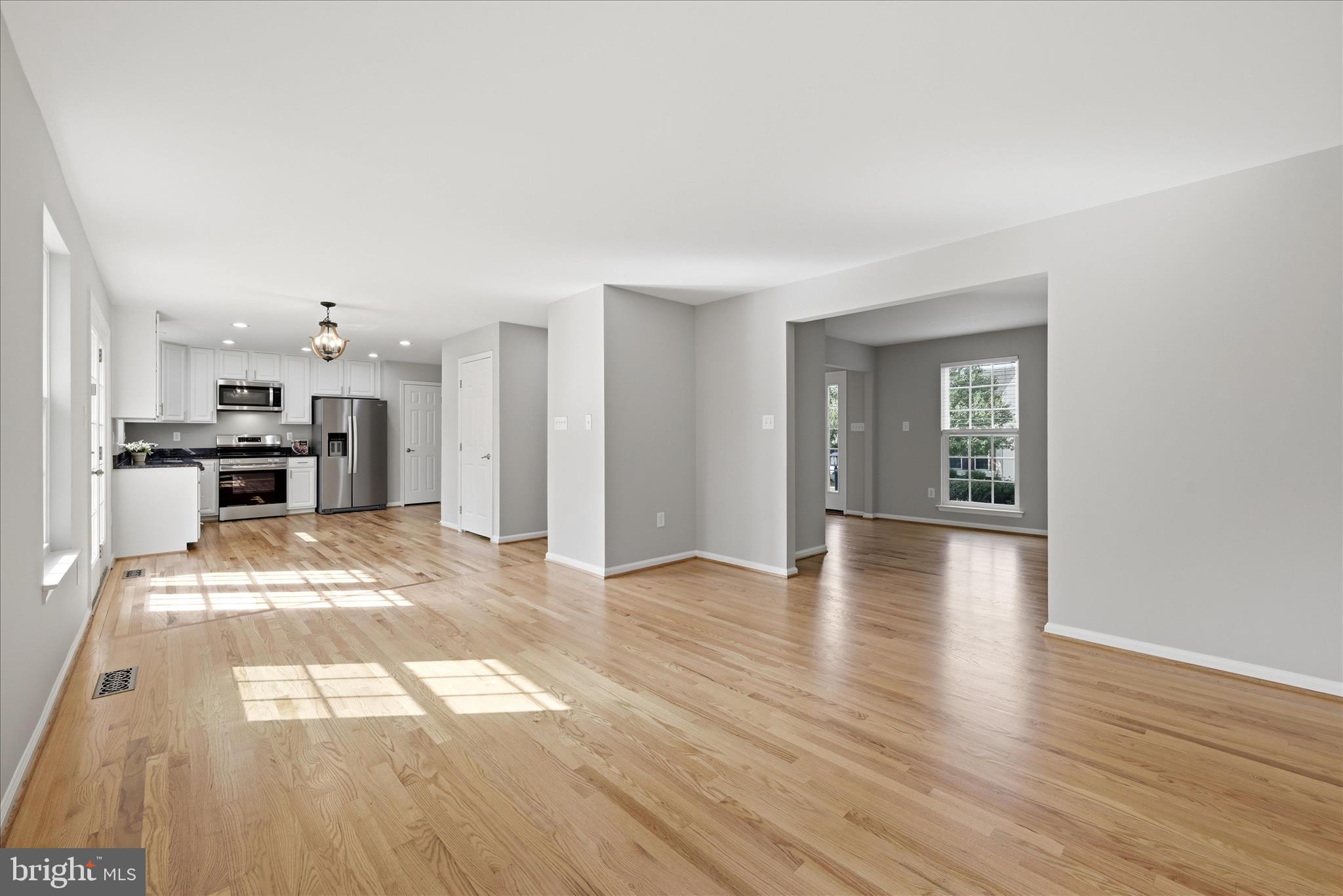 KINGSRIDGE ESTATES - Residential