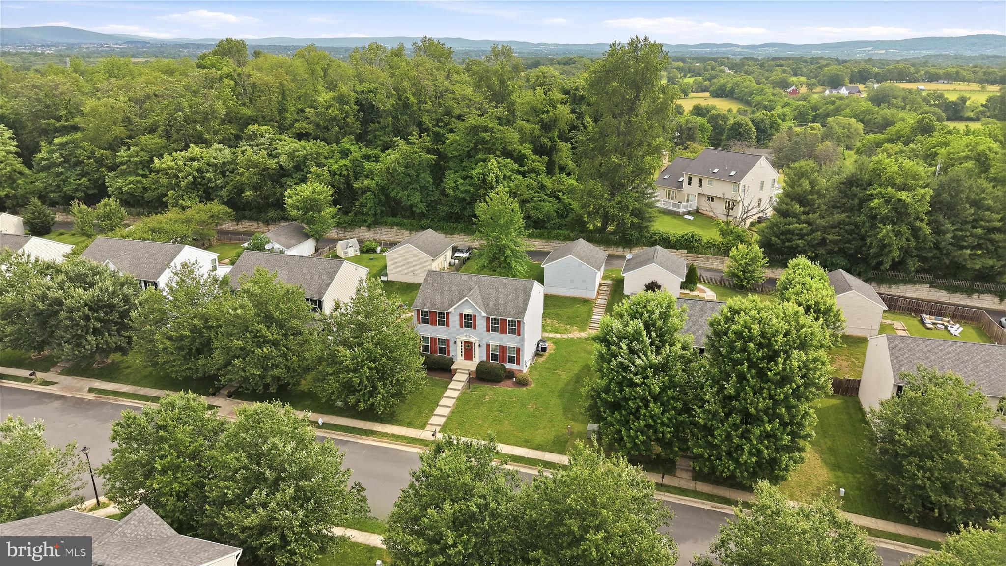 KINGSRIDGE ESTATES - Residential