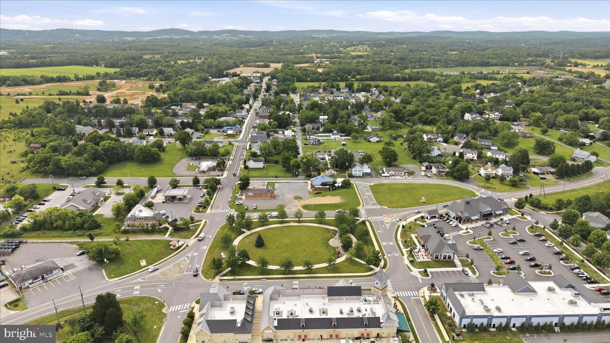 KINGSRIDGE ESTATES - Residential