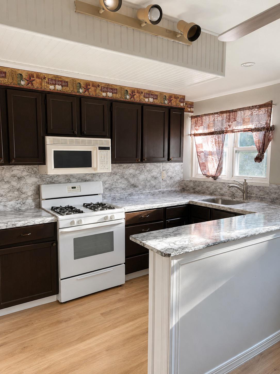 FOLCROFT - Residential