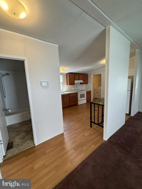 COOL BREEZE MOBILE HOME PARK - Residential