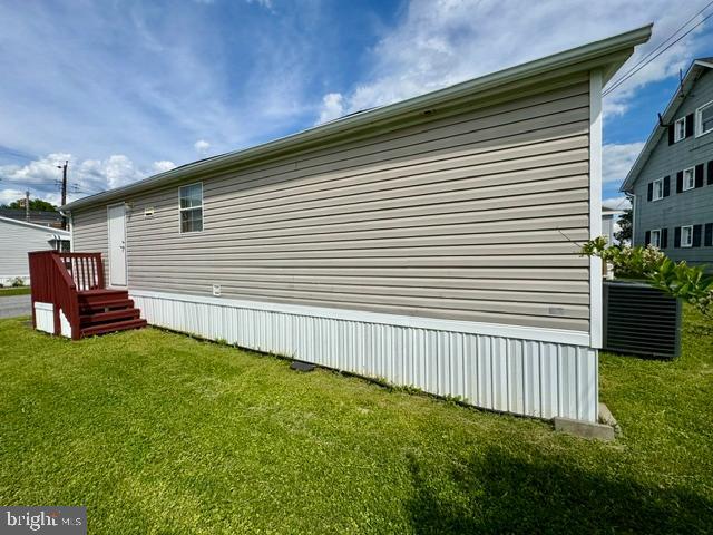 COOL BREEZE MOBILE HOME PARK - Residential