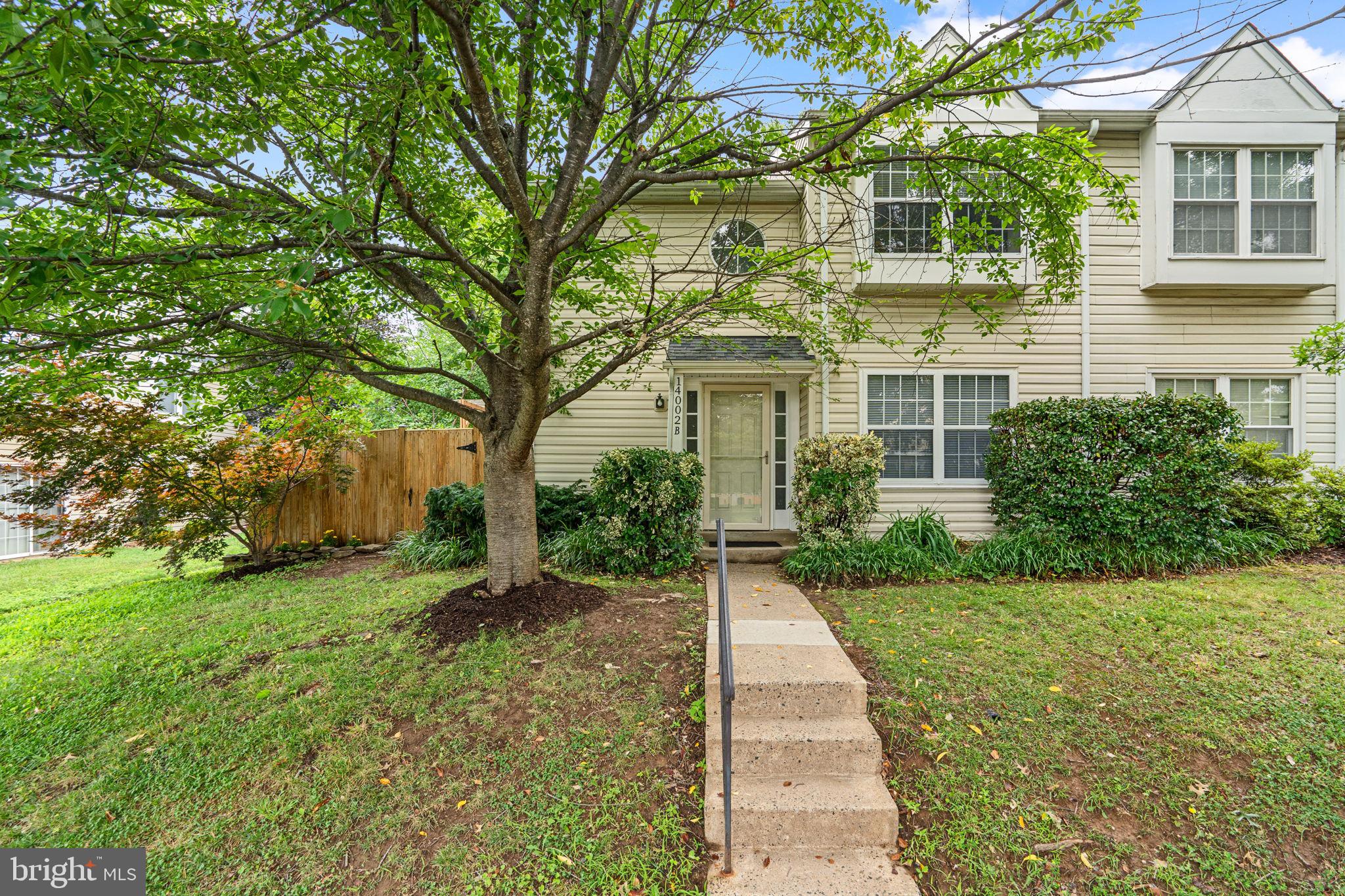 SINGLETONS GROVE - Residential