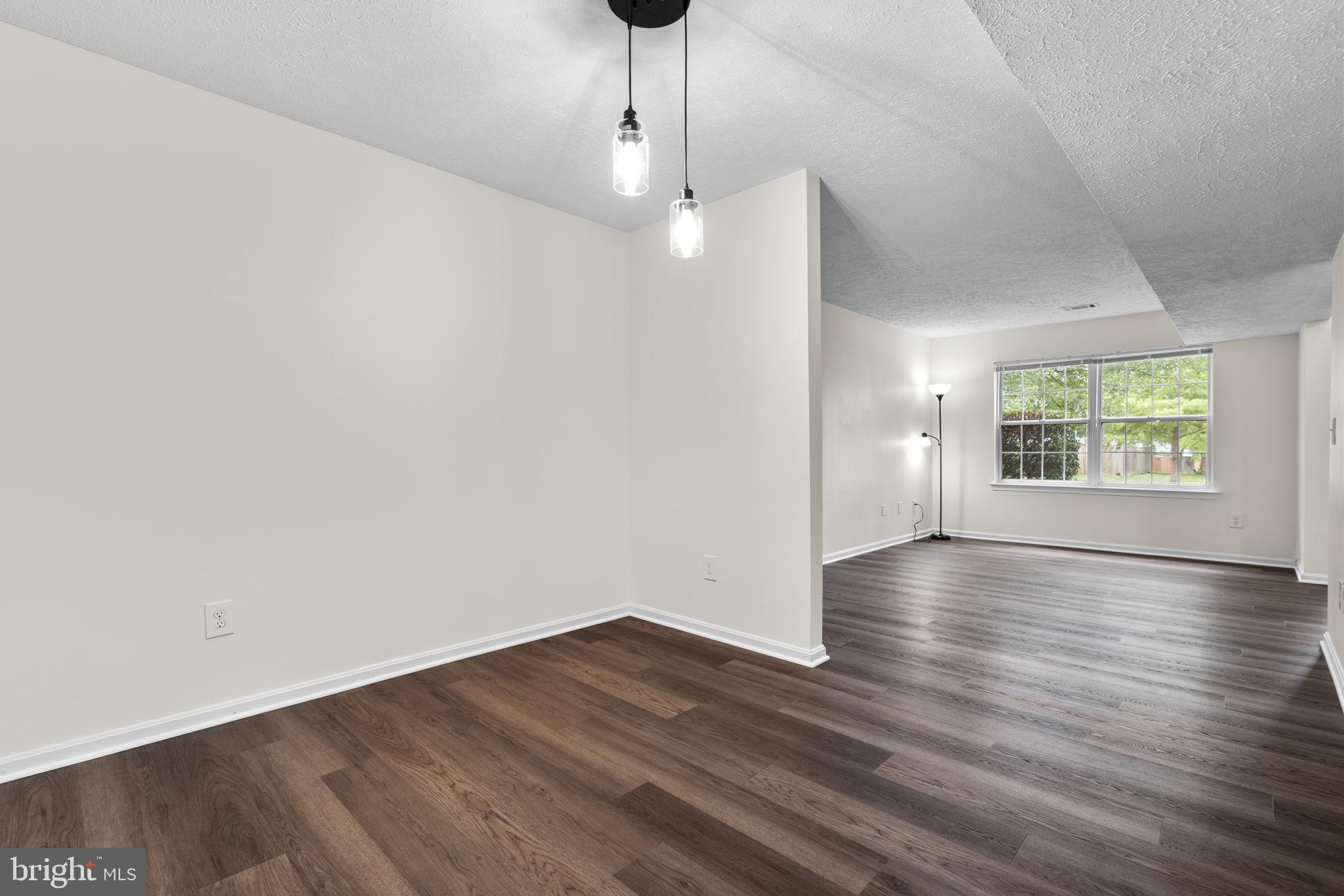 SINGLETONS GROVE - Residential