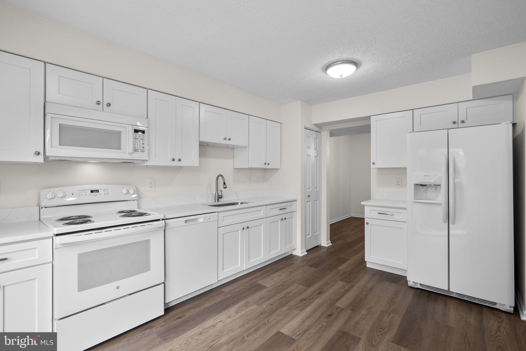 SINGLETONS GROVE - Residential