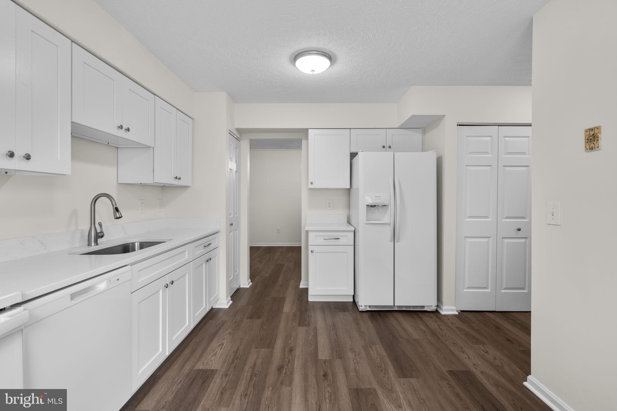 SINGLETONS GROVE - Residential