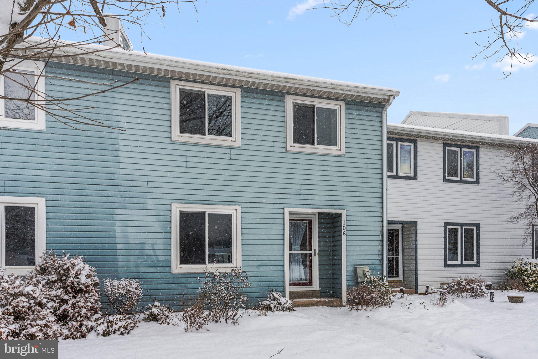 THE HIGHLANDS - Residential