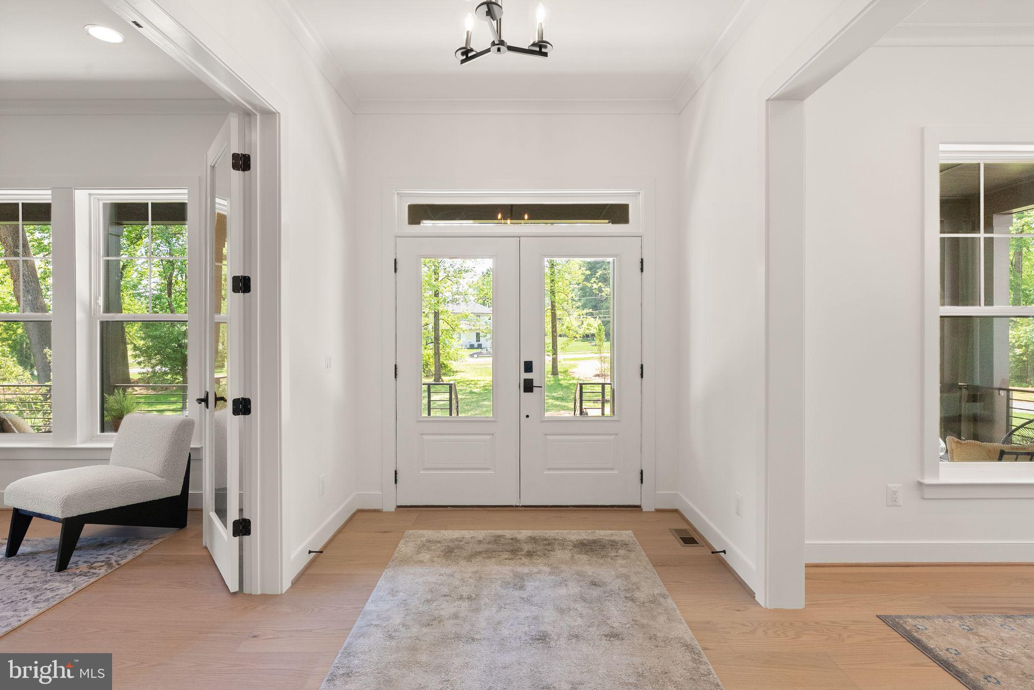 BETHESDA OUTSIDE - Residential