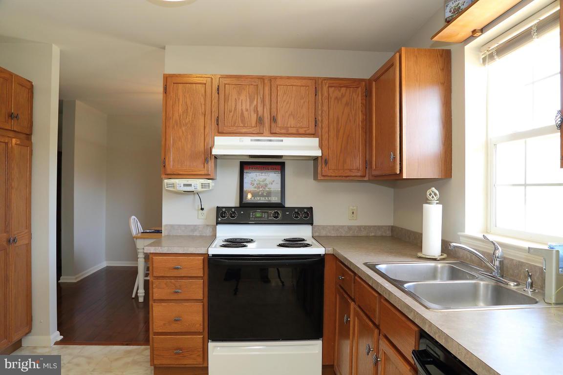 ROTHSVILLE STATION - Residential