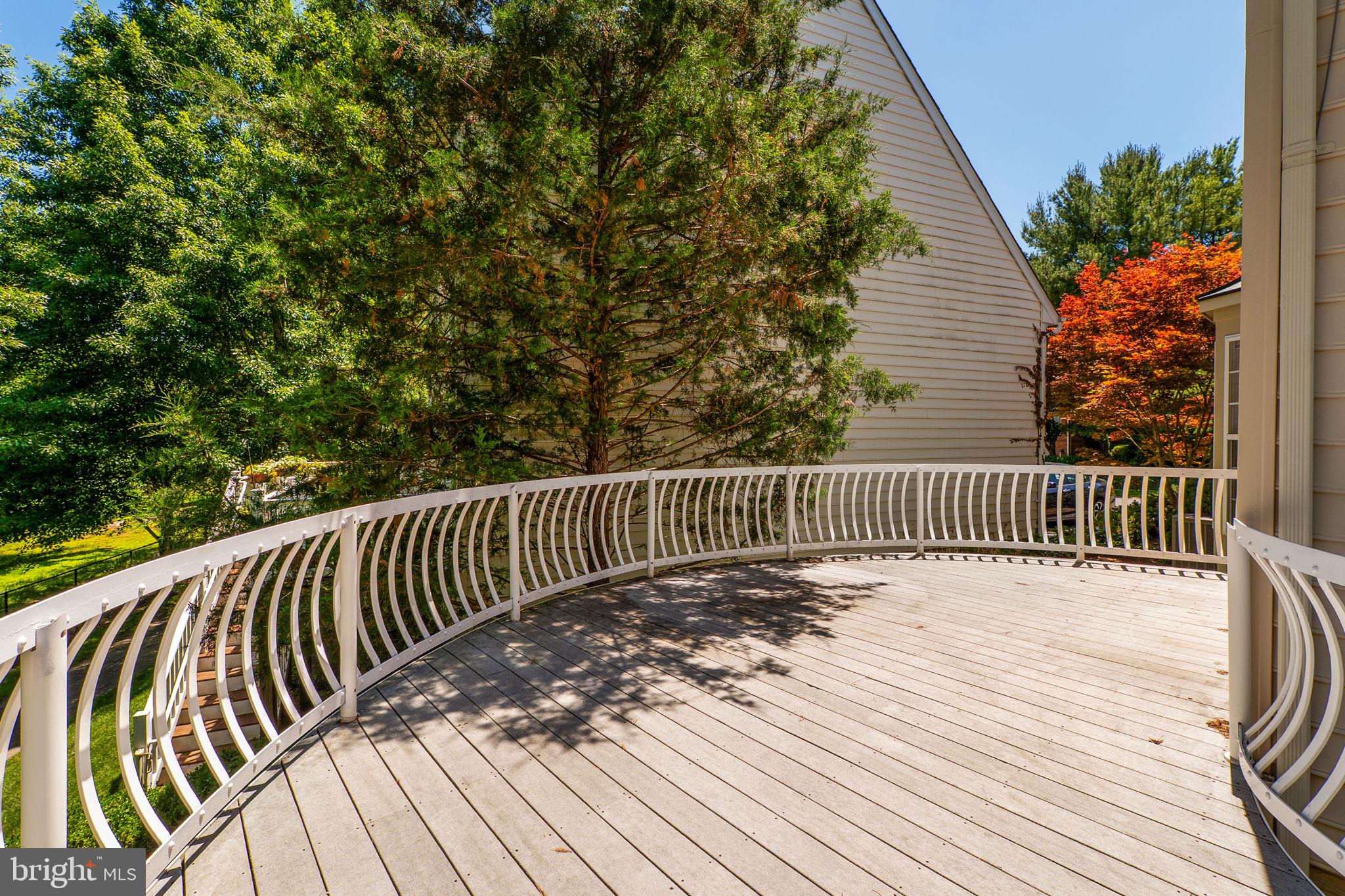 QUINCE ORCHARD PARK - Residential
