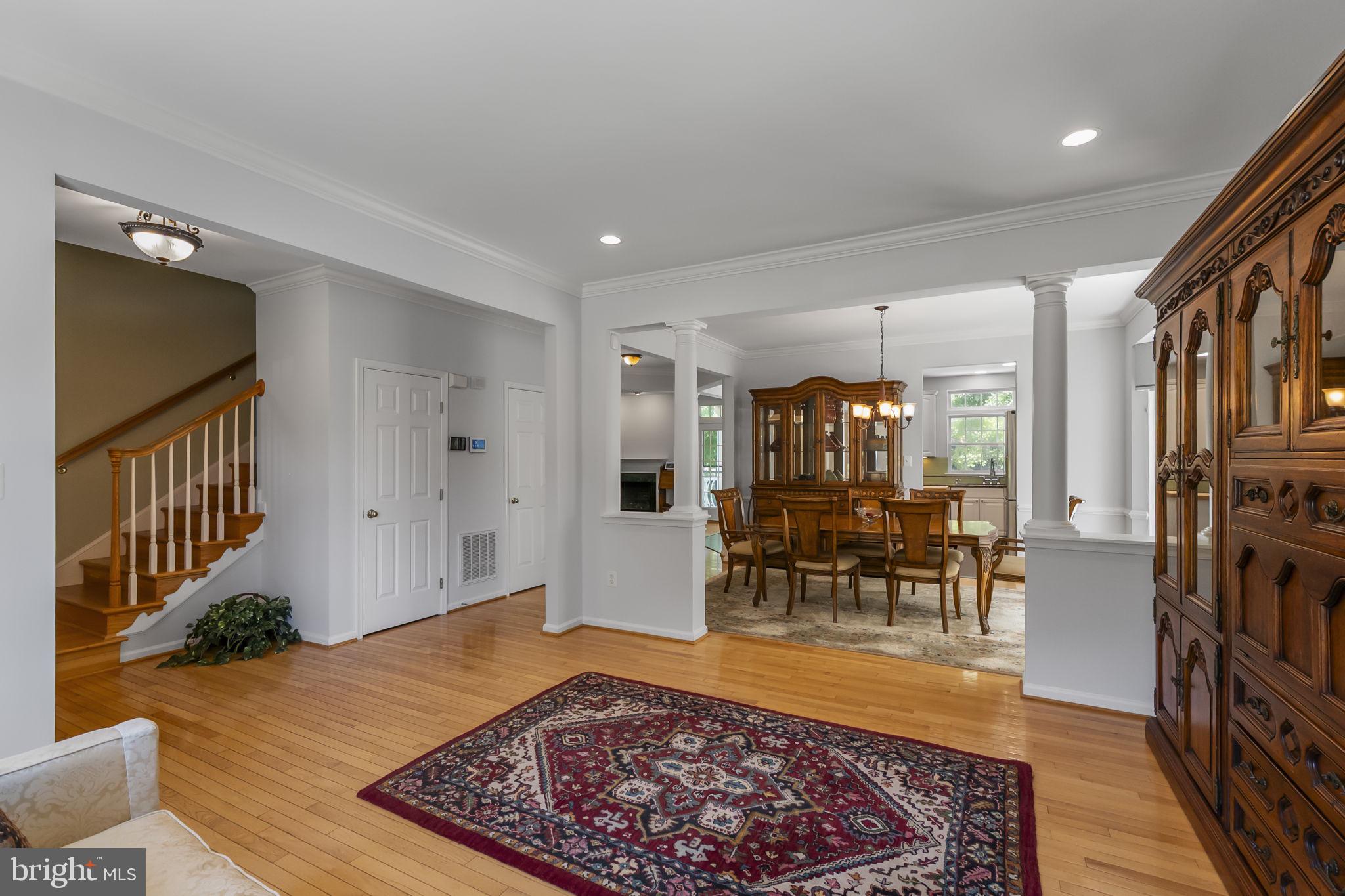 QUINCE ORCHARD PARK - Residential