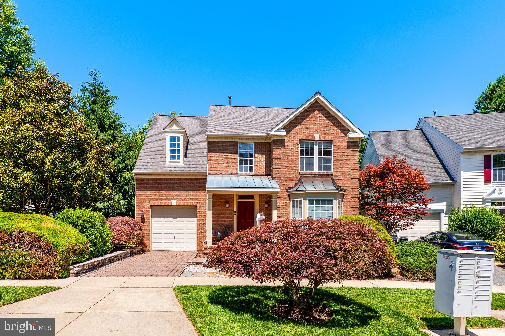 QUINCE ORCHARD PARK - Residential