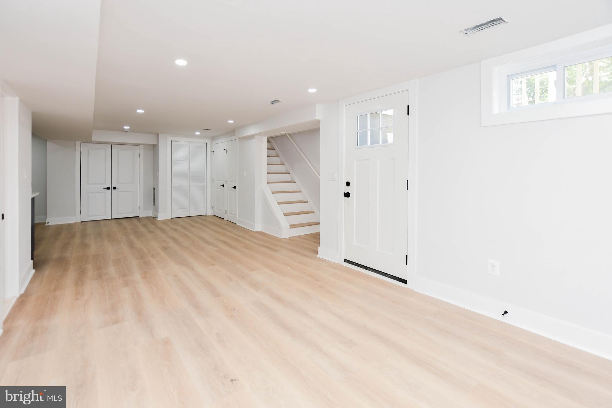 BIRCHWOOD CITY - Residential