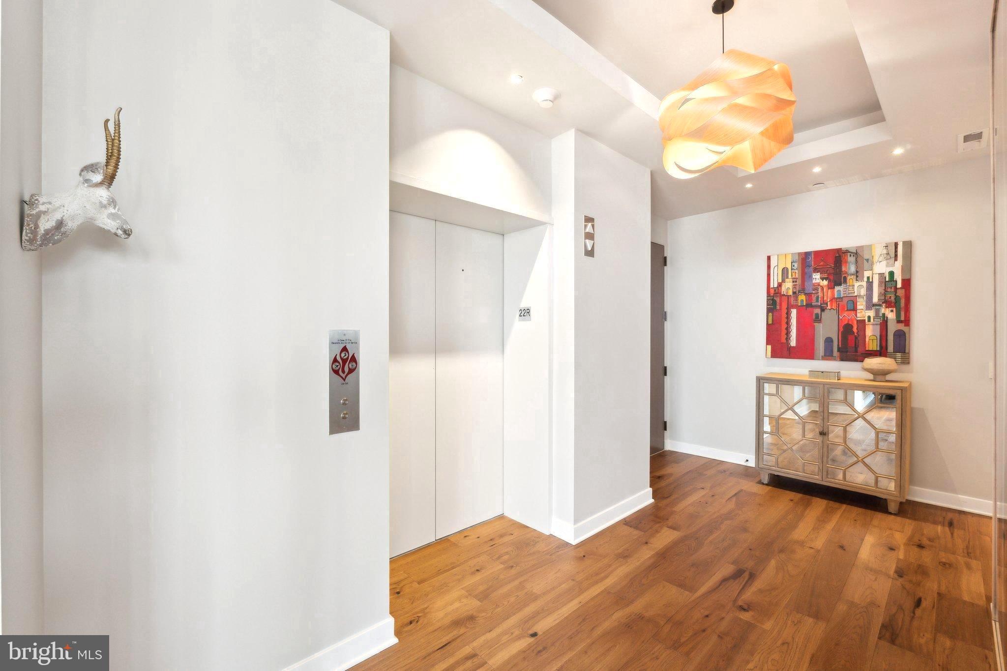 ROSSLYN - Residential
