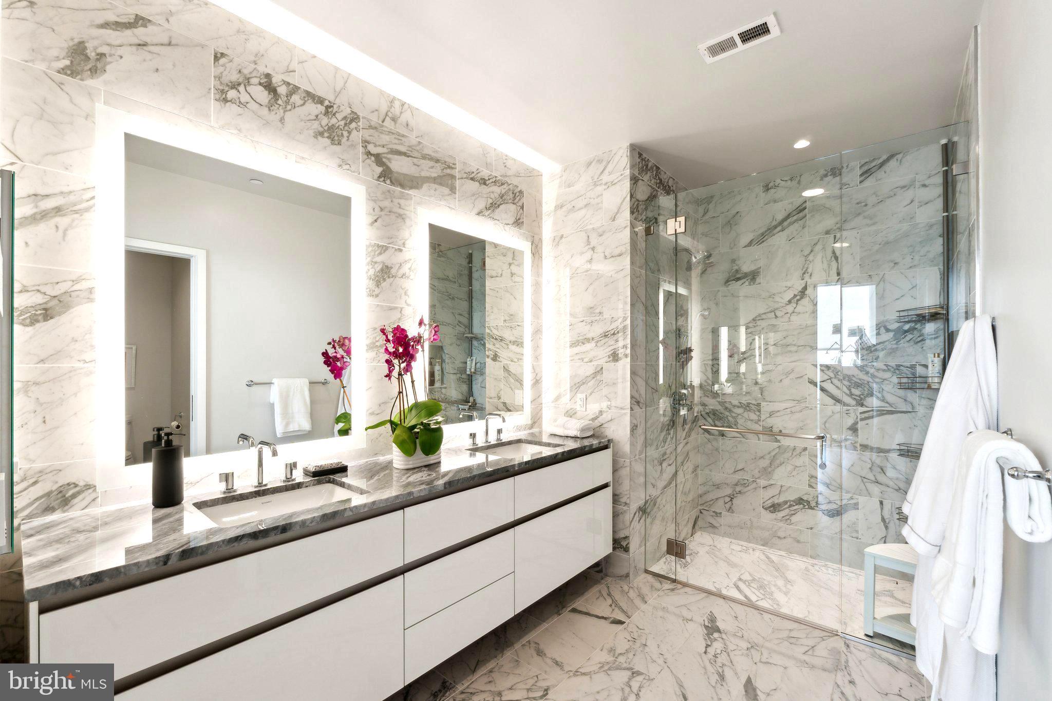 ROSSLYN - Residential