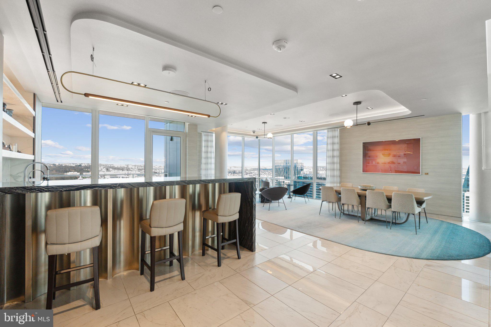 ROSSLYN - Residential