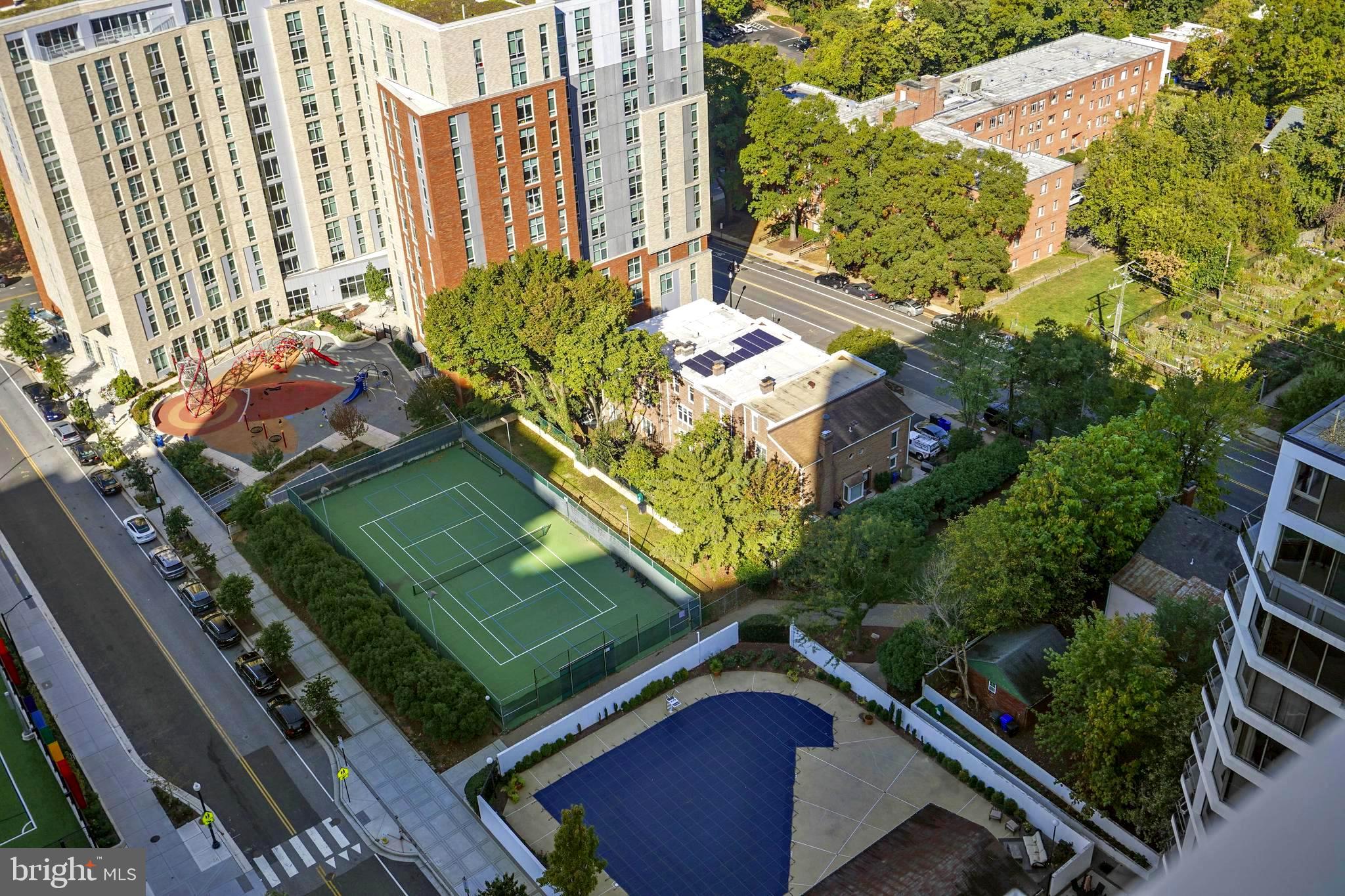 ROSSLYN - Residential