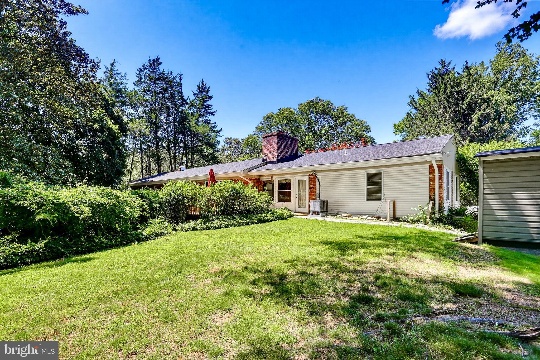 QUAINT ACRES - Commercial Sale