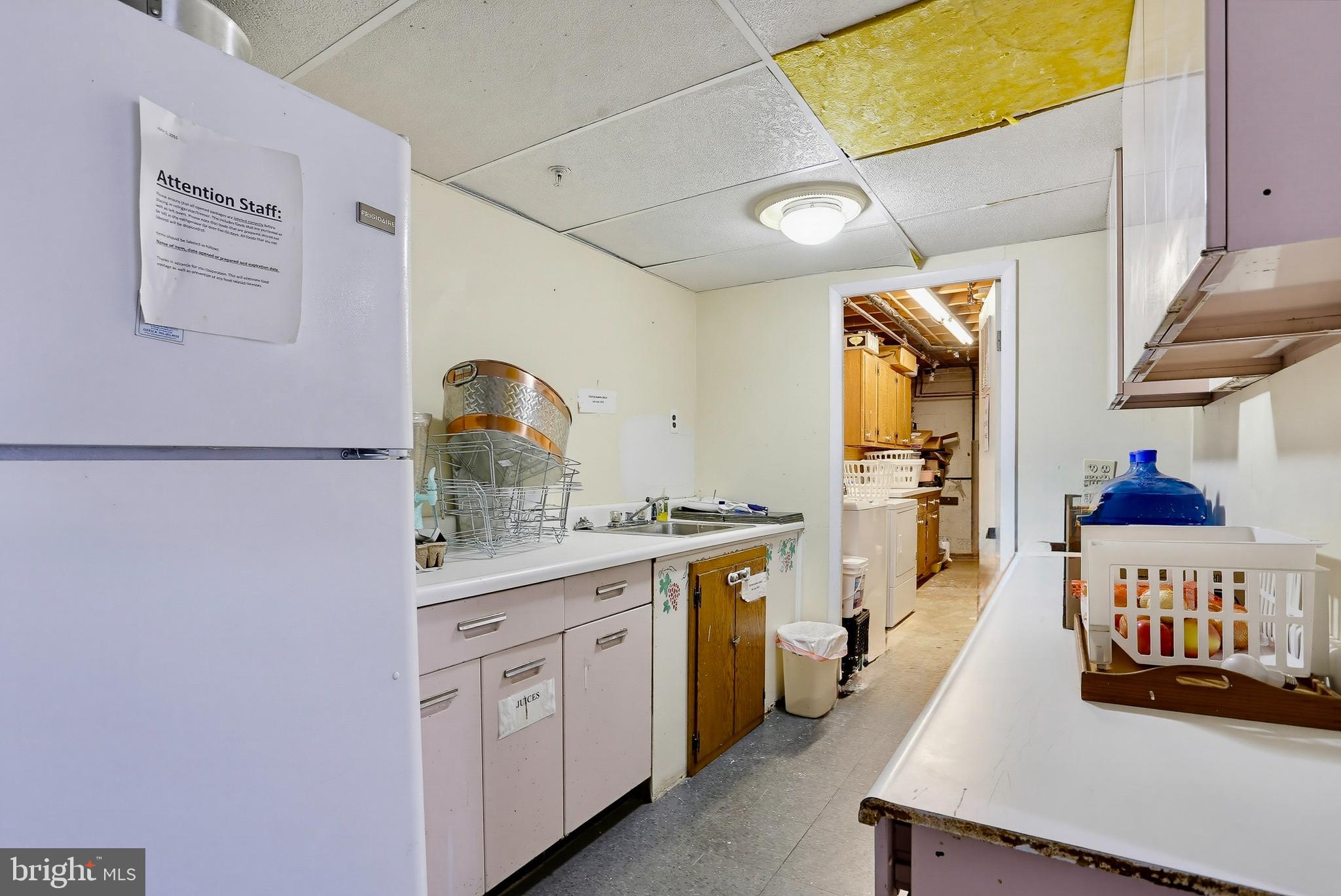 QUAINT ACRES - Commercial Sale