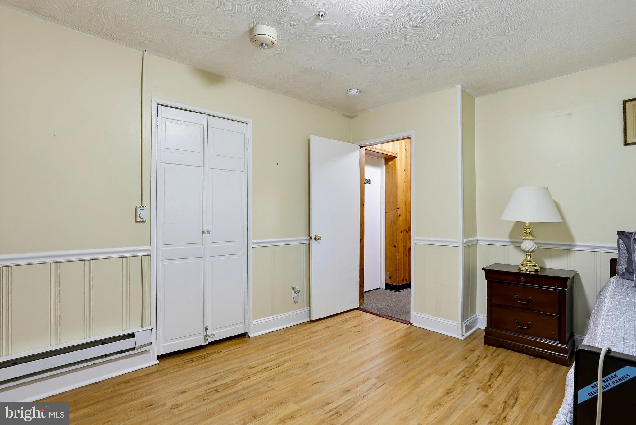 QUAINT ACRES - Commercial Sale