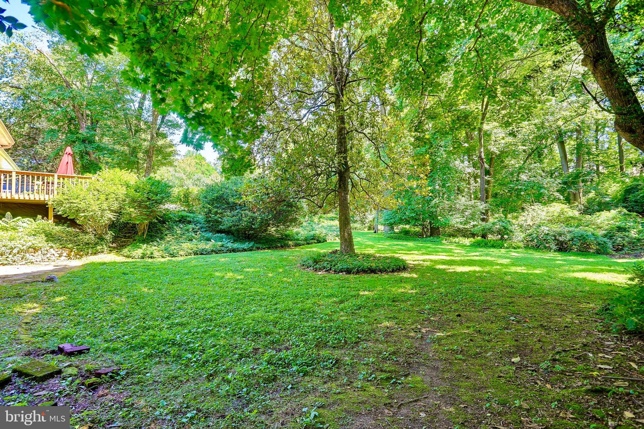 QUAINT ACRES - Commercial Sale