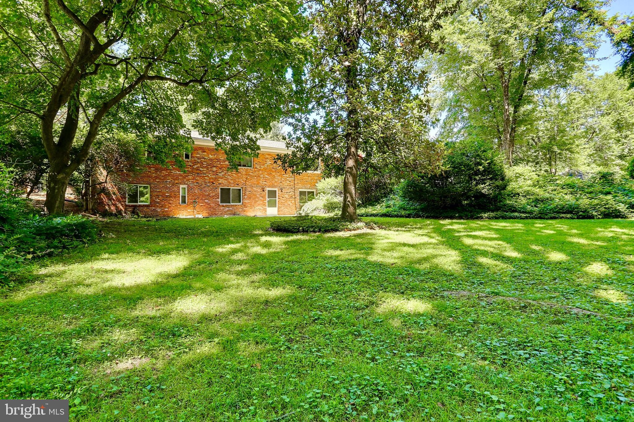 QUAINT ACRES - Commercial Sale