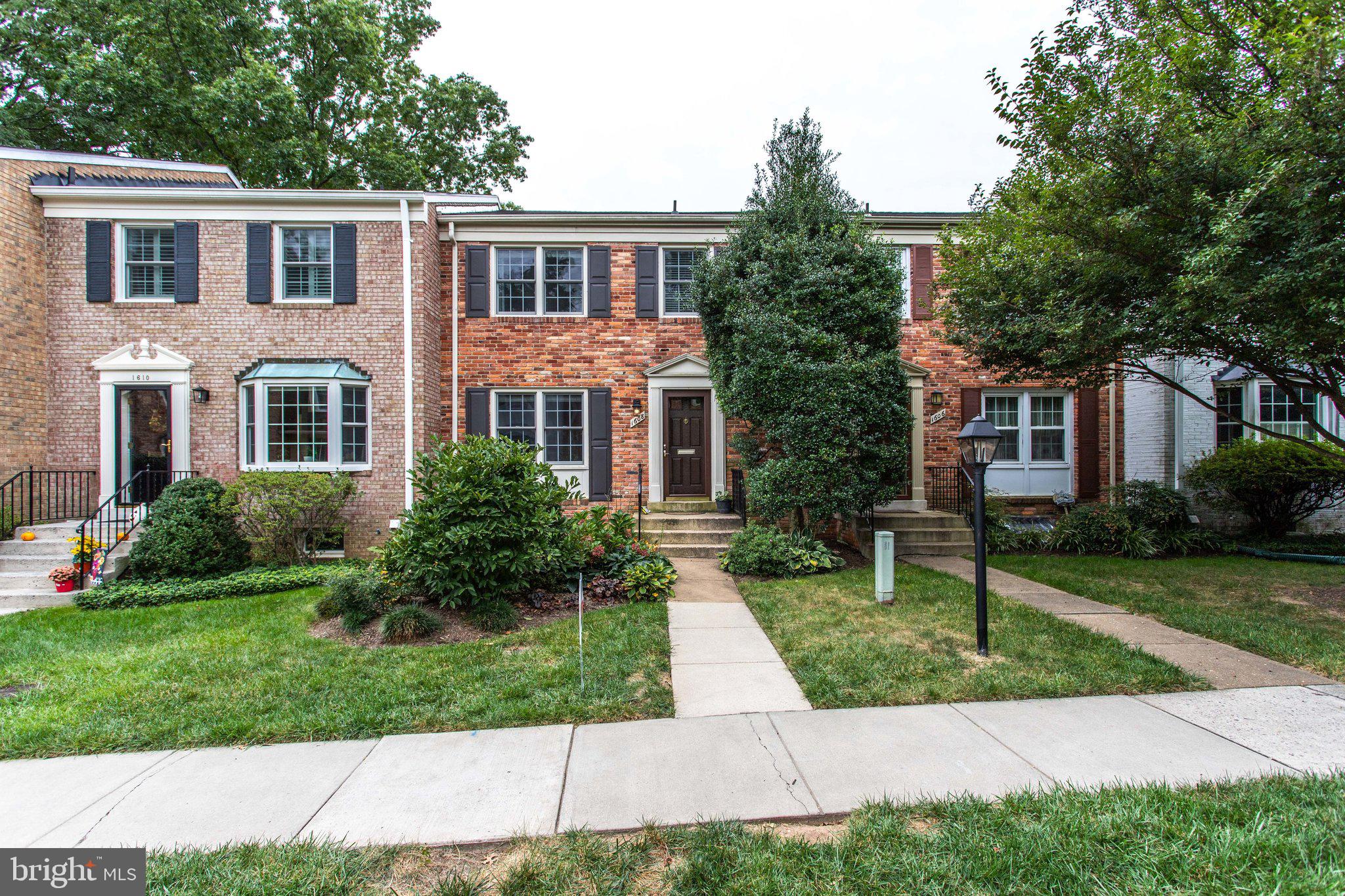STONELEIGH - Residential