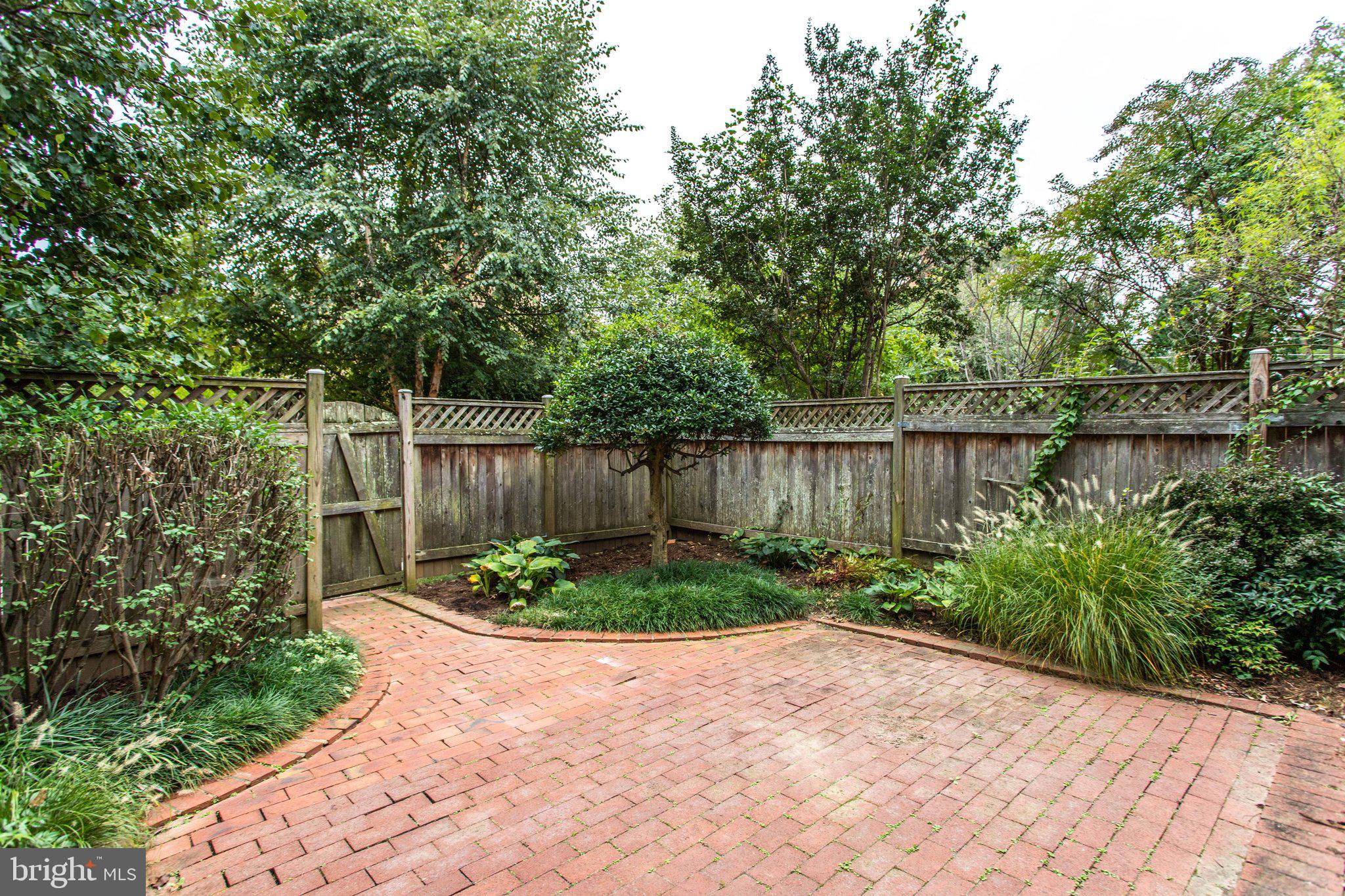 STONELEIGH - Residential