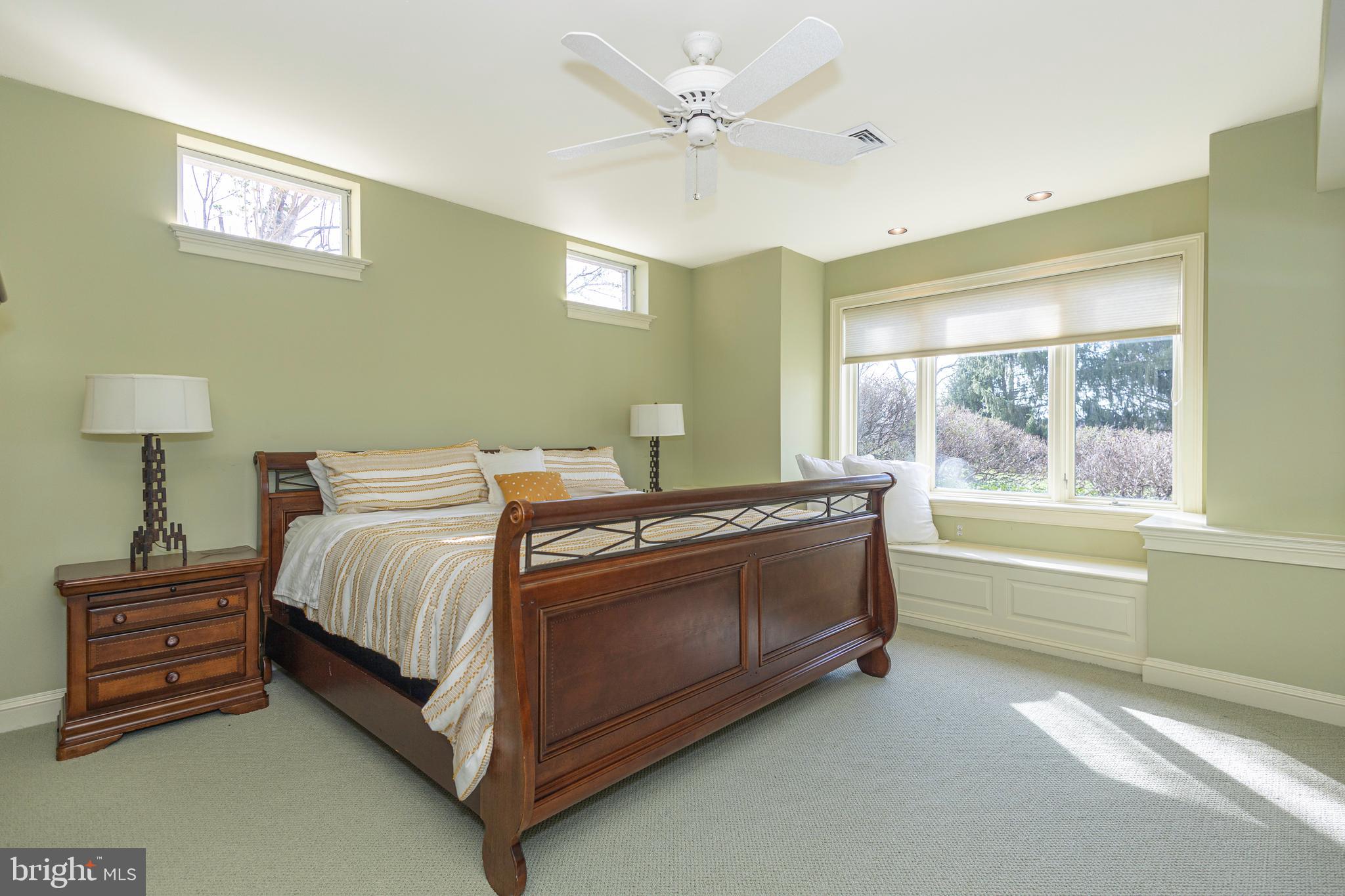TAMARACK FARM - Residential