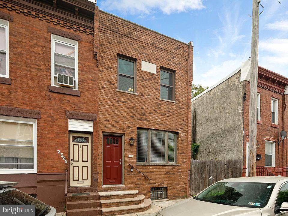Updated two bedroom one bathroom home in South Philly. Featuring central air-conditioning, a private back patio, stainless steel appliances, including a dishwasher, and a large basement with in-unit washer and dryer. Tenant is responsible for all utilities. Convenient access to I-95 & and a short walk  to the Broad Street Line, The Bok, KPOT Korean BBQ and terrific restaurants and shops.