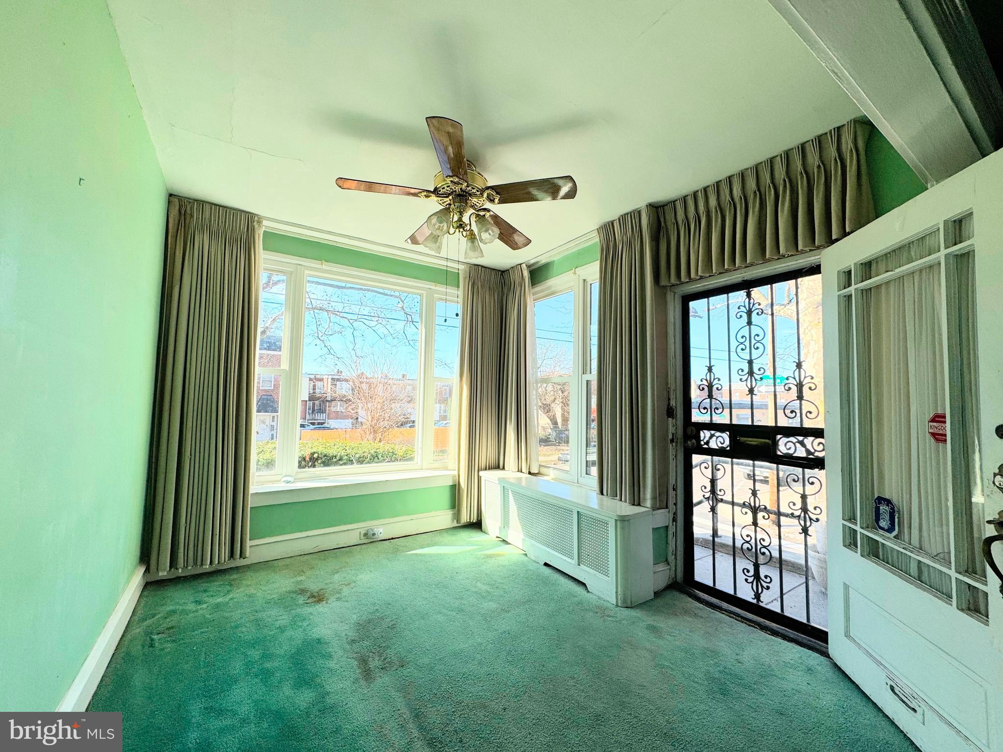WEST OAK LANE - Residential