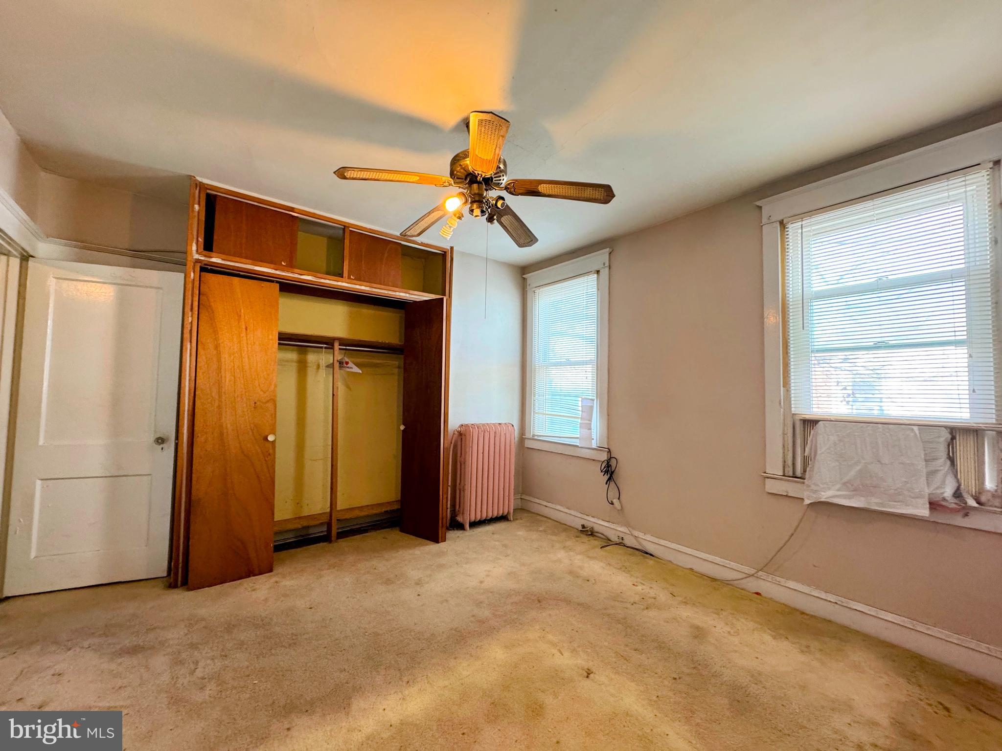 WEST OAK LANE - Residential