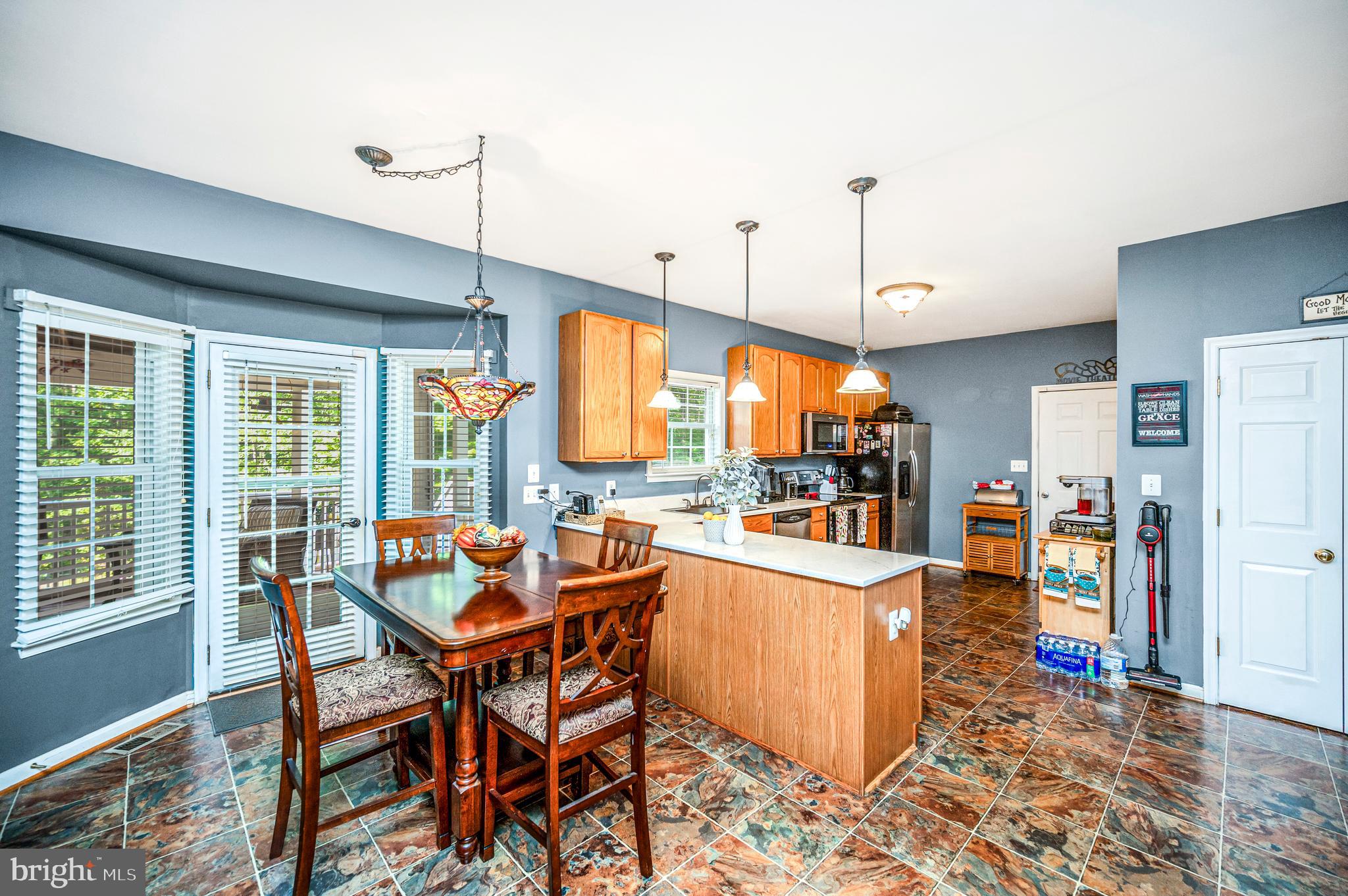OAK HILL - Residential