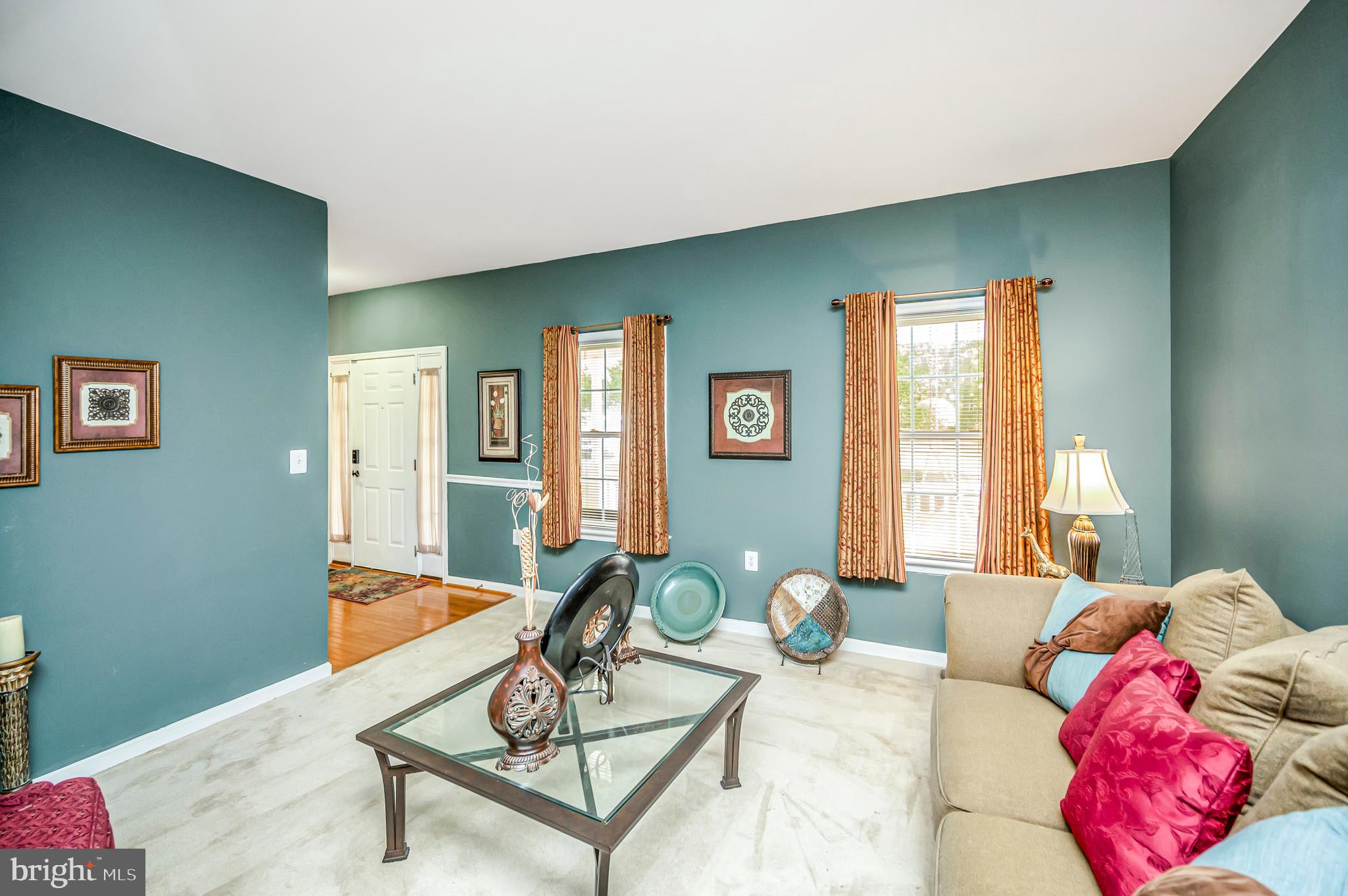 OAK HILL - Residential