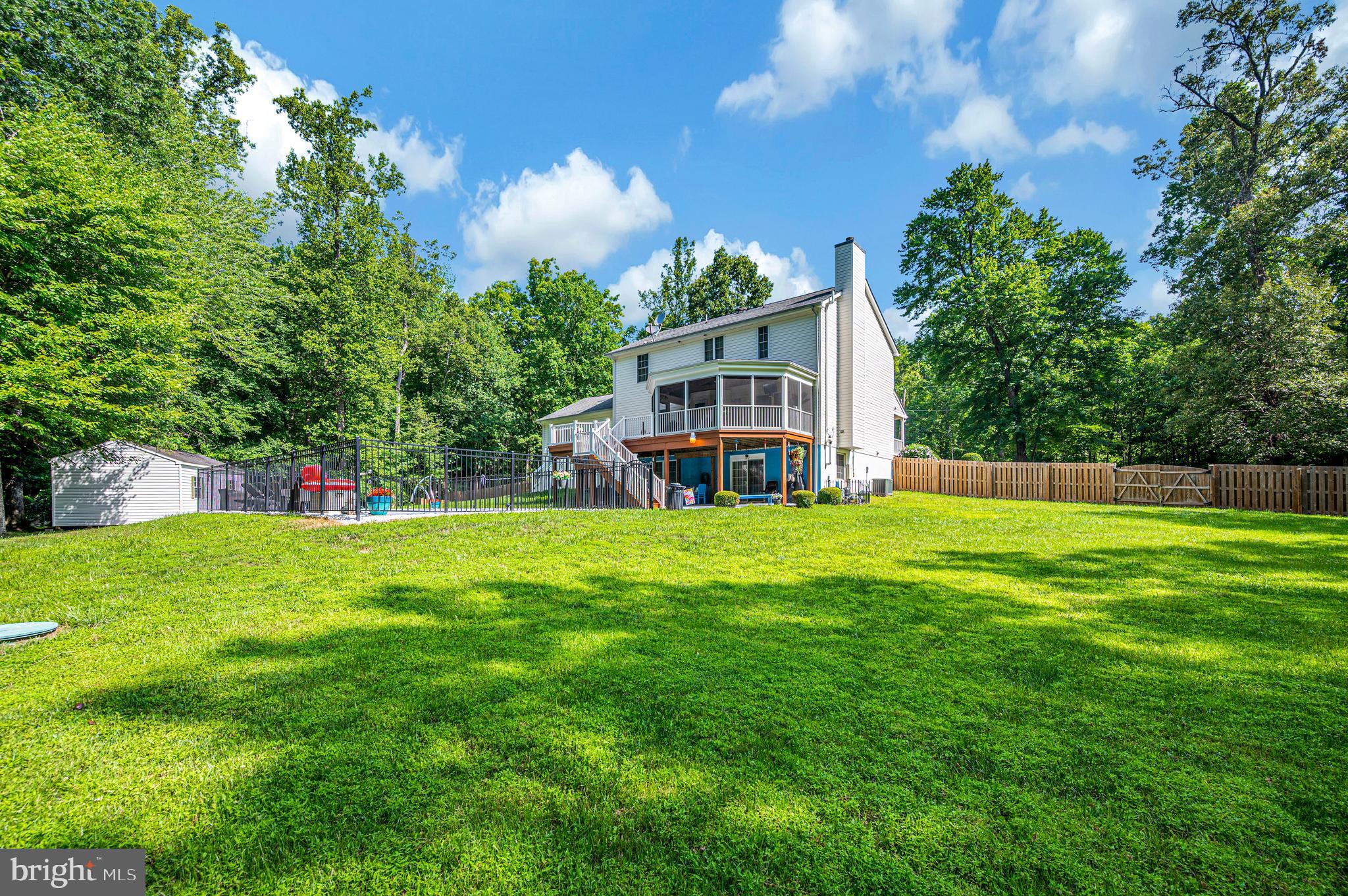 OAK HILL - Residential