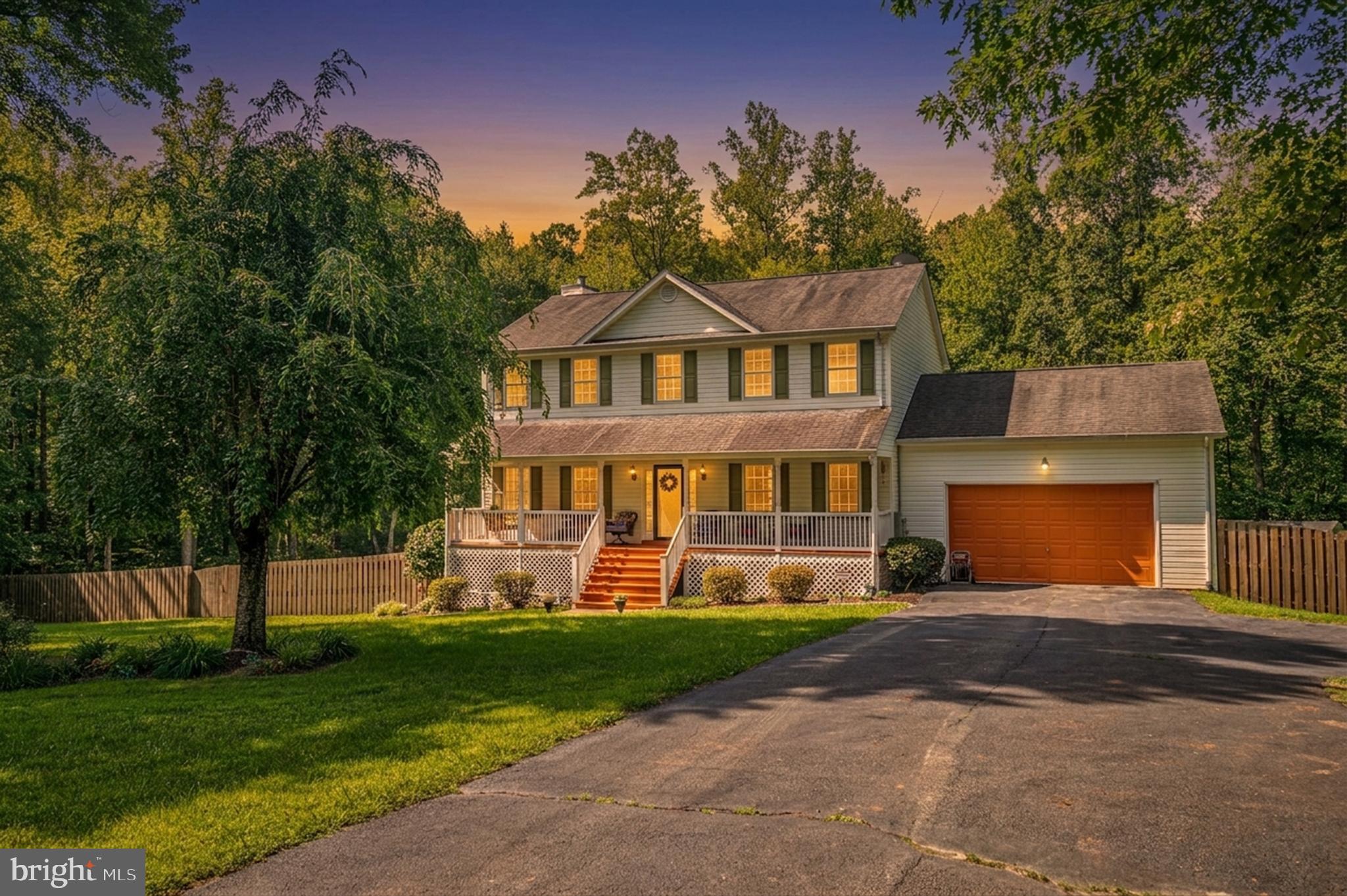 OAK HILL - Residential
