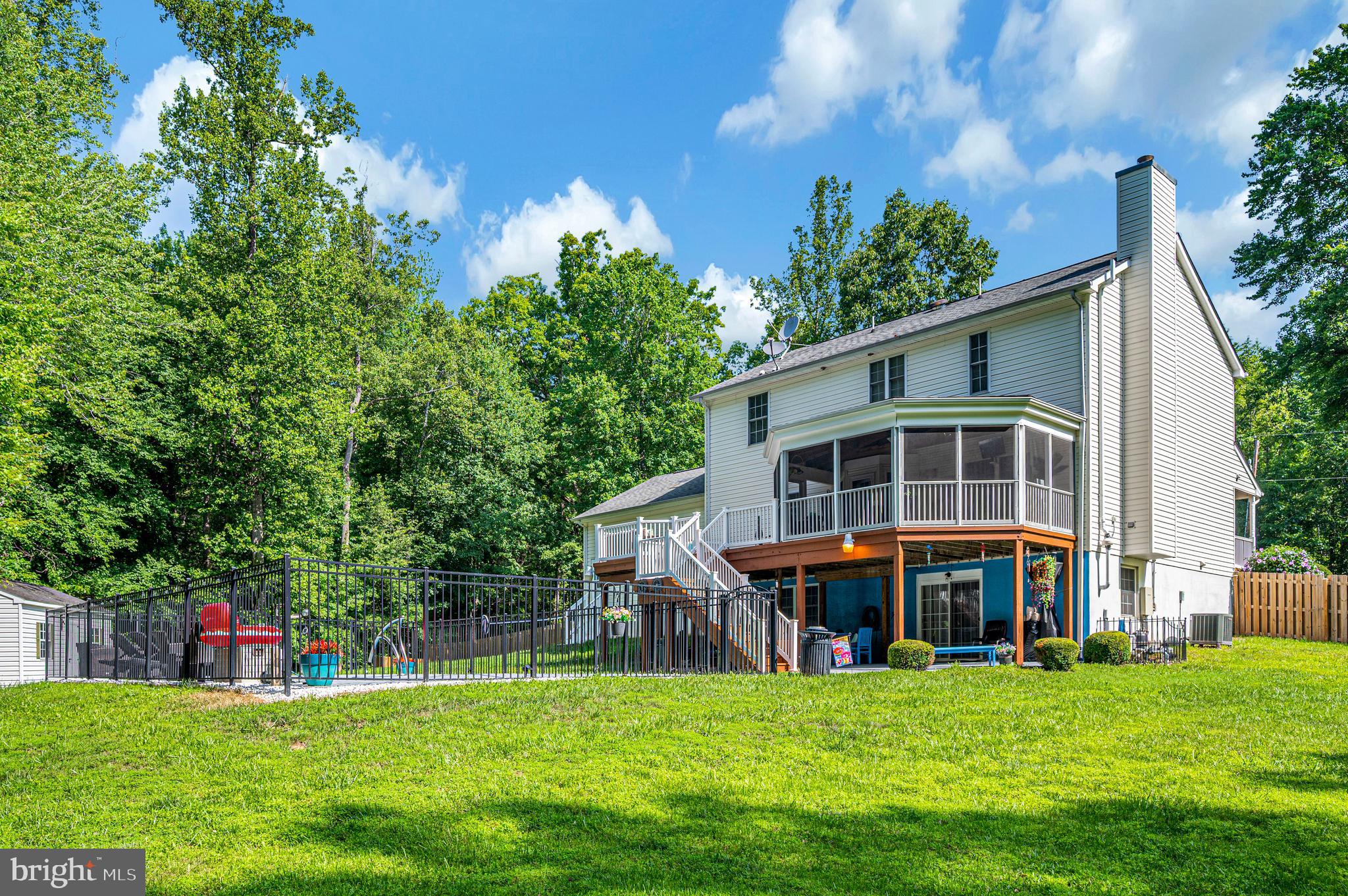 OAK HILL - Residential