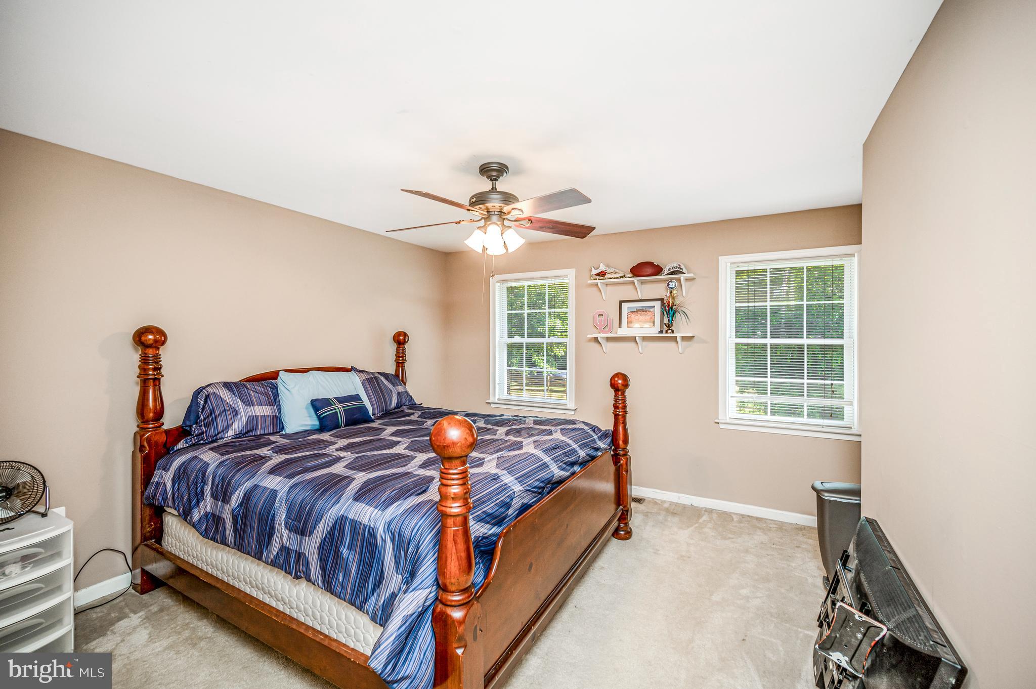 OAK HILL - Residential