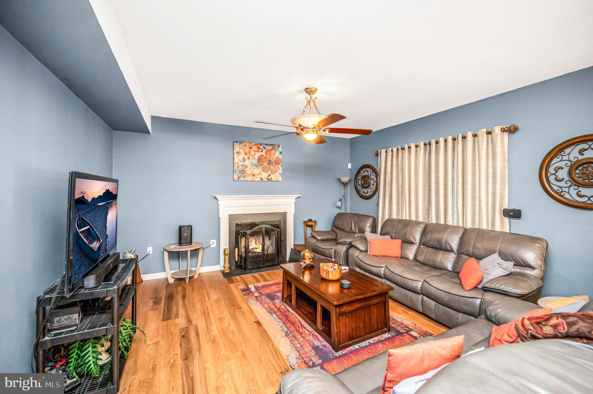 OAK HILL - Residential