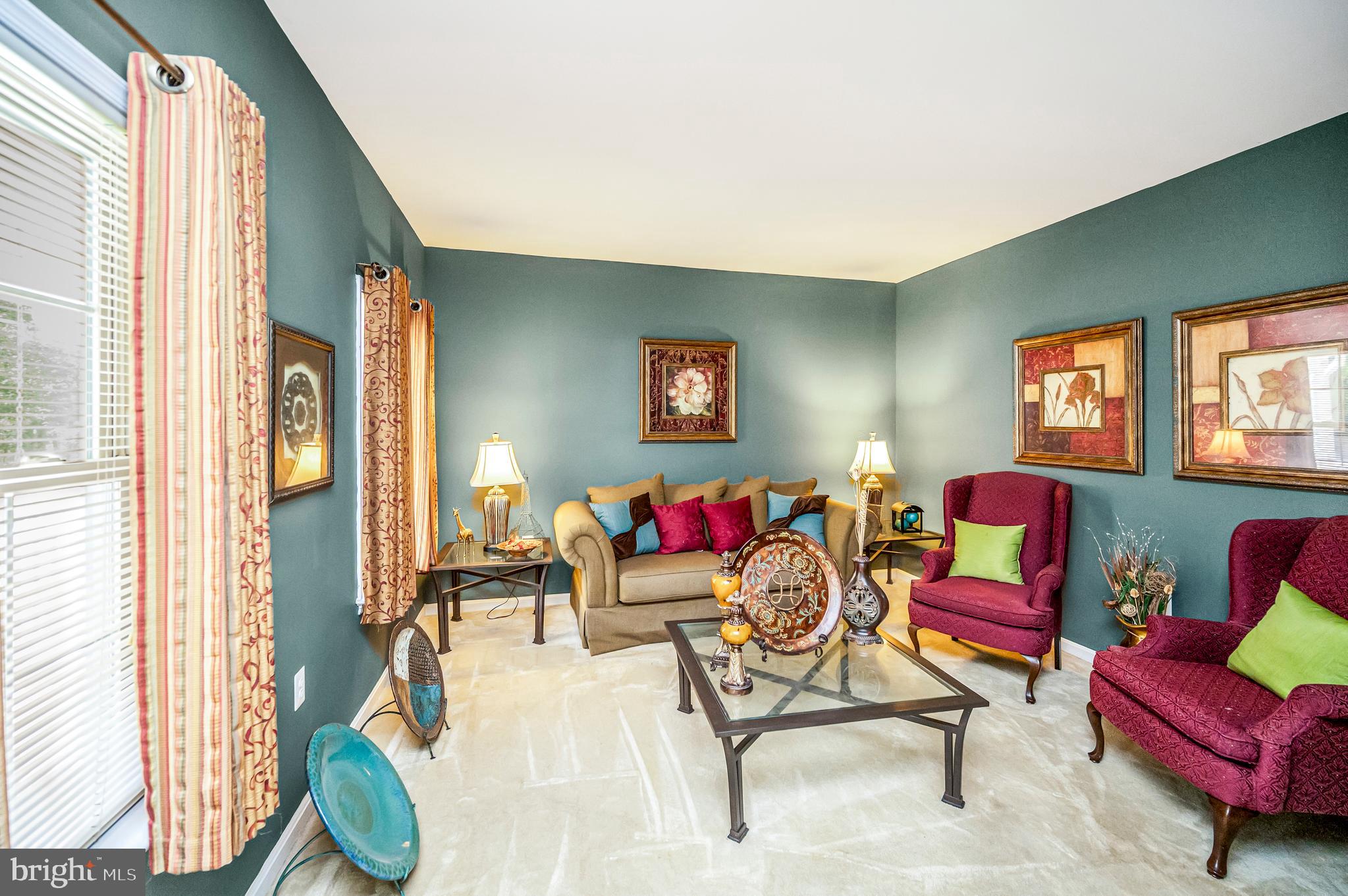OAK HILL - Residential